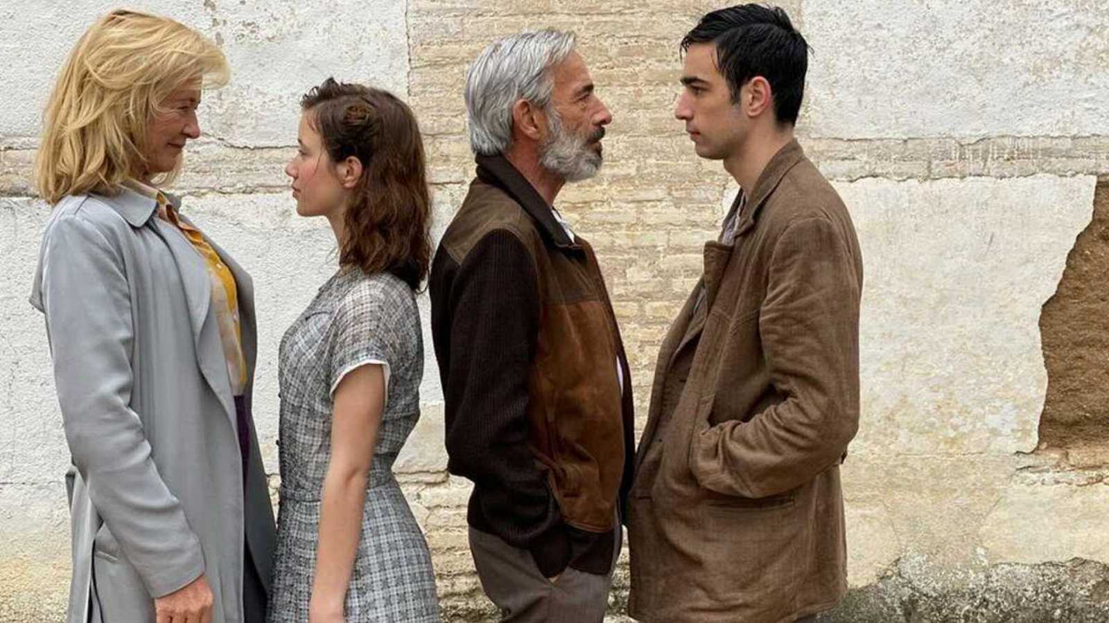 El hijo de Imanol Arias harto de las críticas: “Te tachan de enchufado”