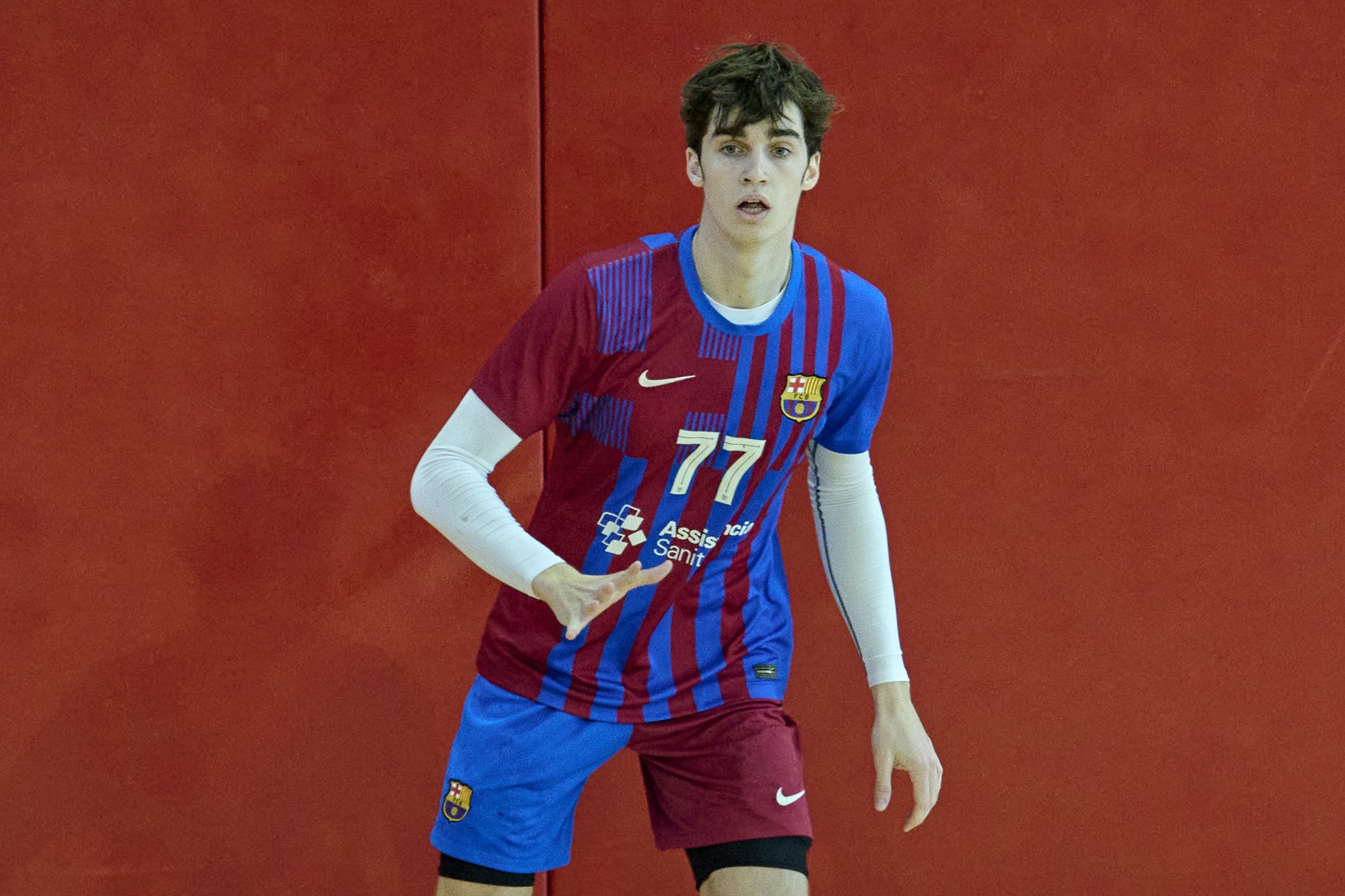 Pablo Urdangarin envoltat de paparazzi a cada partit, Eyre revela els plans del Barça