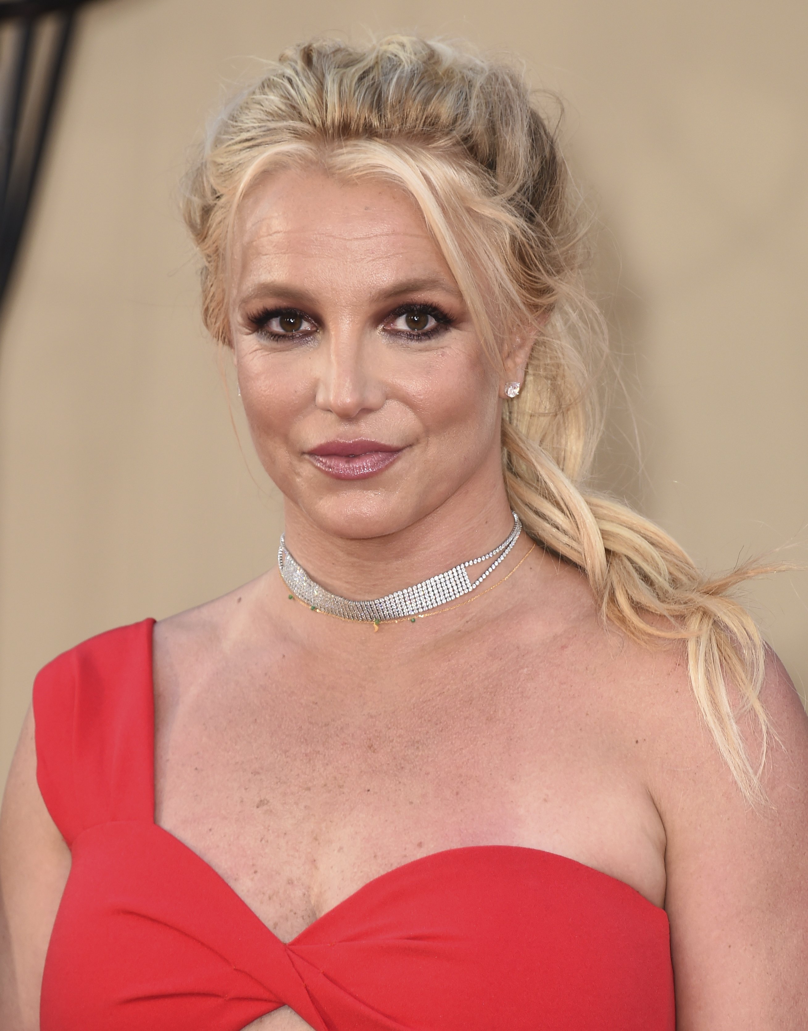 Fans temen que Britney Spears sigui bipolar. Això és l'últim que li ha fet a Selena Gómez