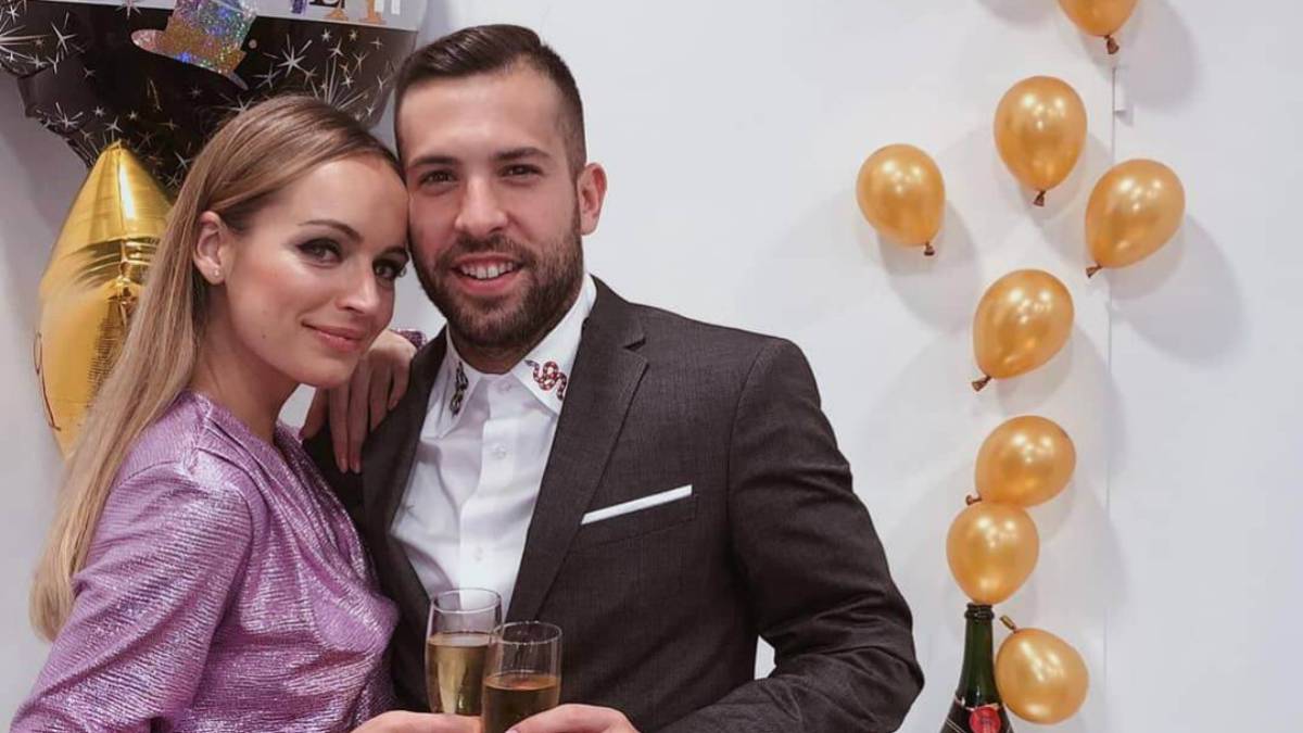 Así es la novia de Jordi Alba, Romarey Ventura, que está triunfando como influencer