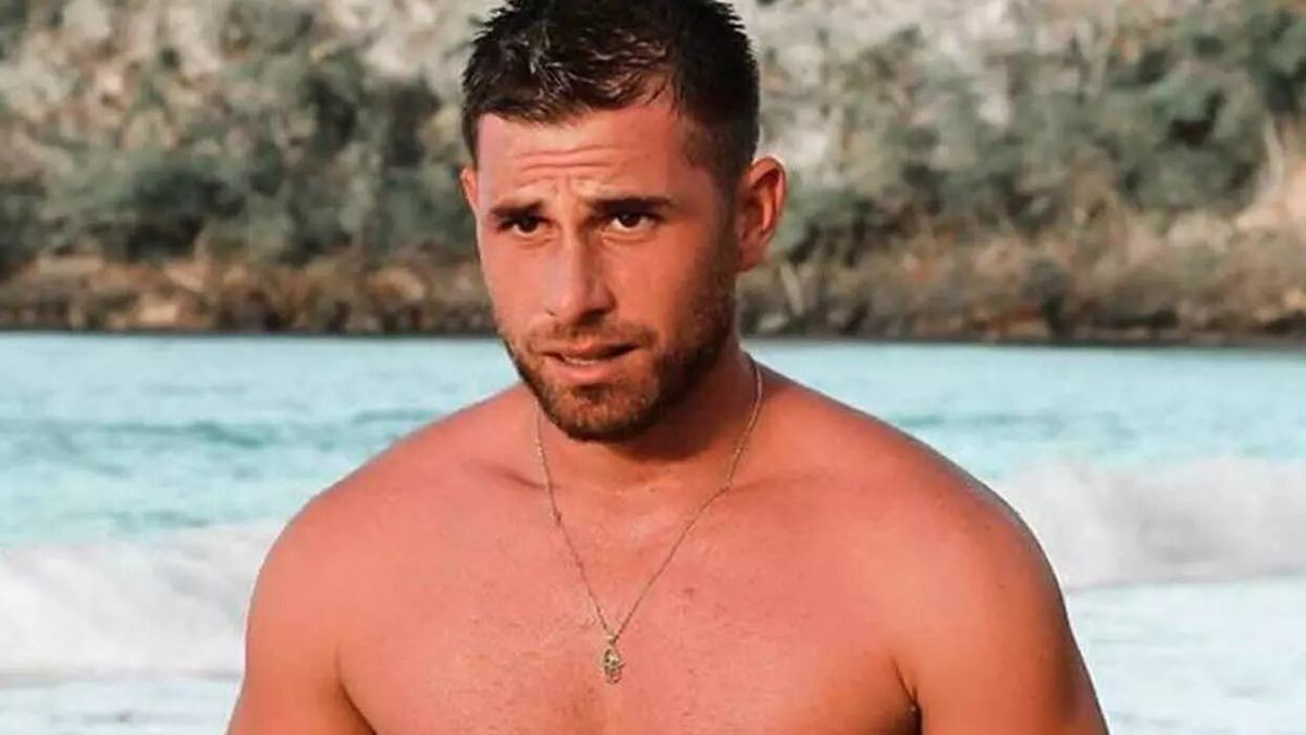 Un vídeo de Tom Brusse en ropa interior se convierte en viral en las últimas 24 horas