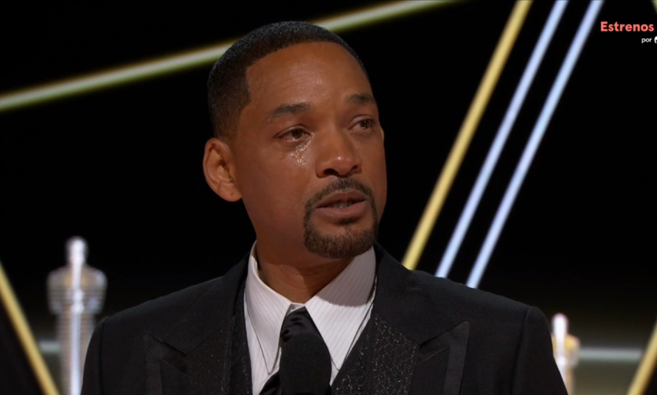 Will Smith guanya un premi i surt escaldat a les xarxes socials