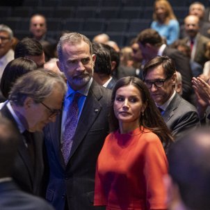 Letizia en Barcelona, coincide con Ada Colau y pasa esto: parece una broma