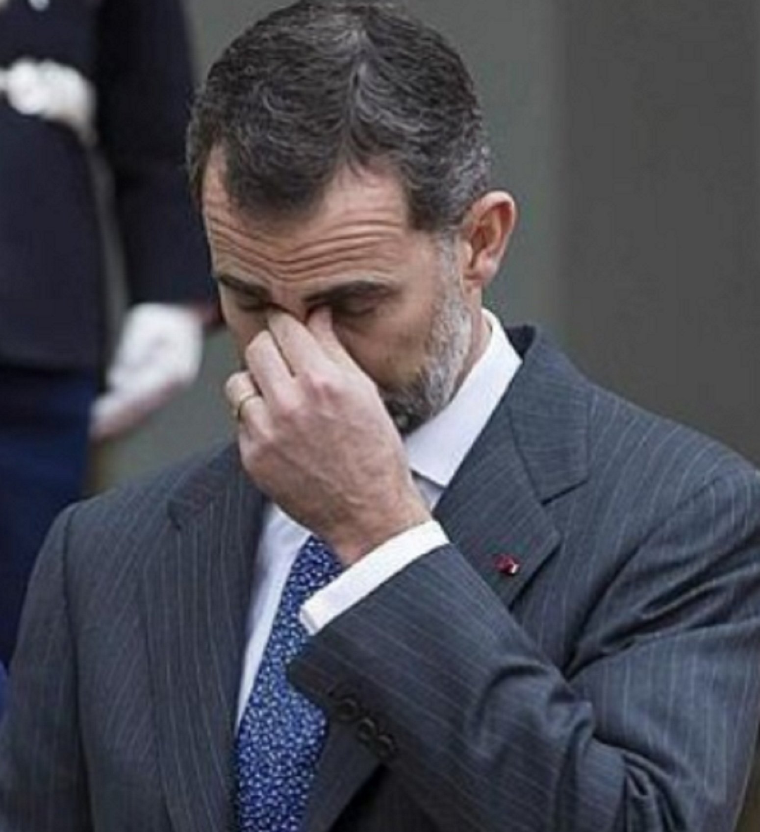 Drama amorós del cosí model de Felip VI: un Borbó plorant a Telecinco