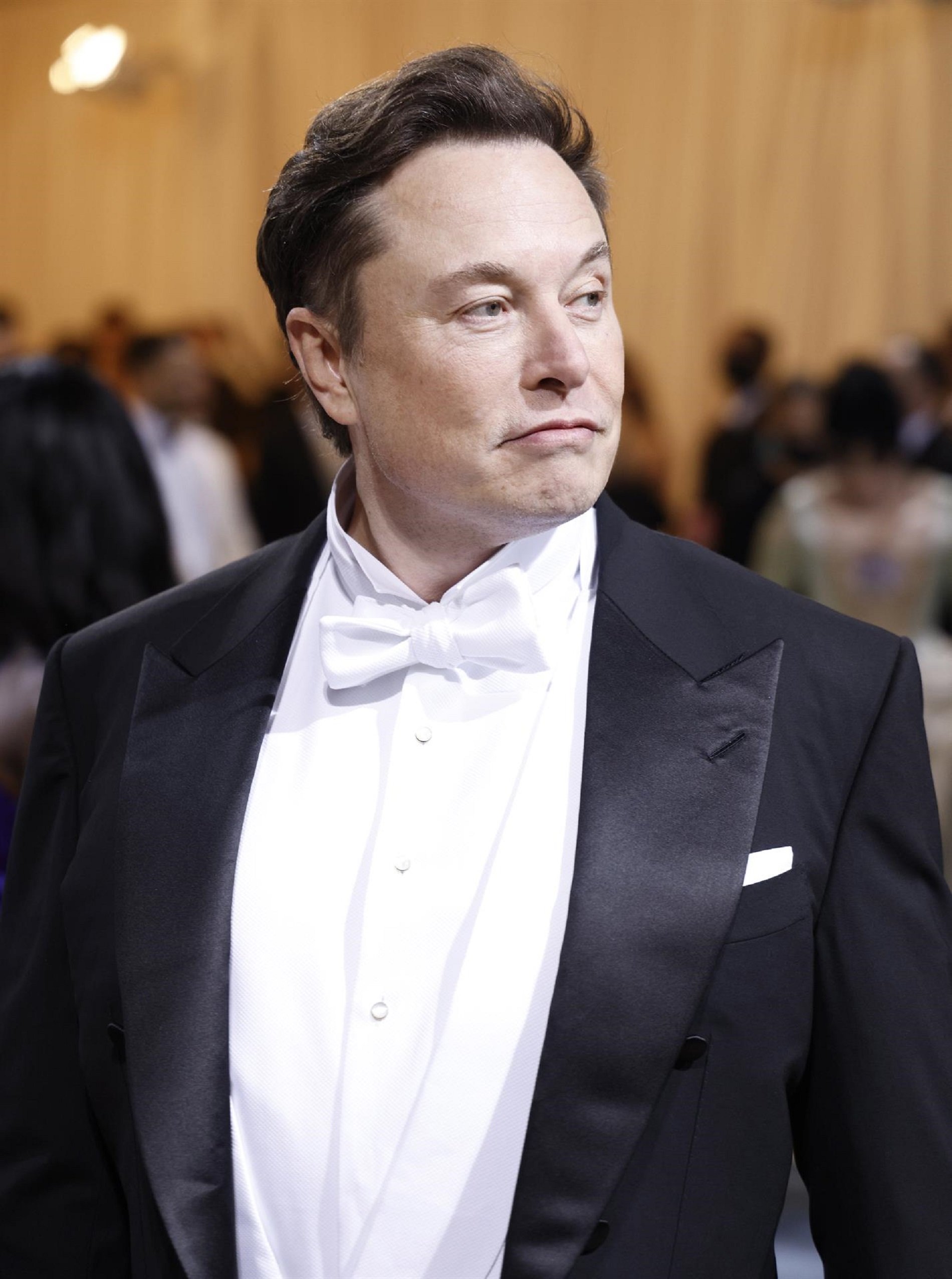 L'aventura d'Elon Musk amb una dona casada crea conflictes amb Google