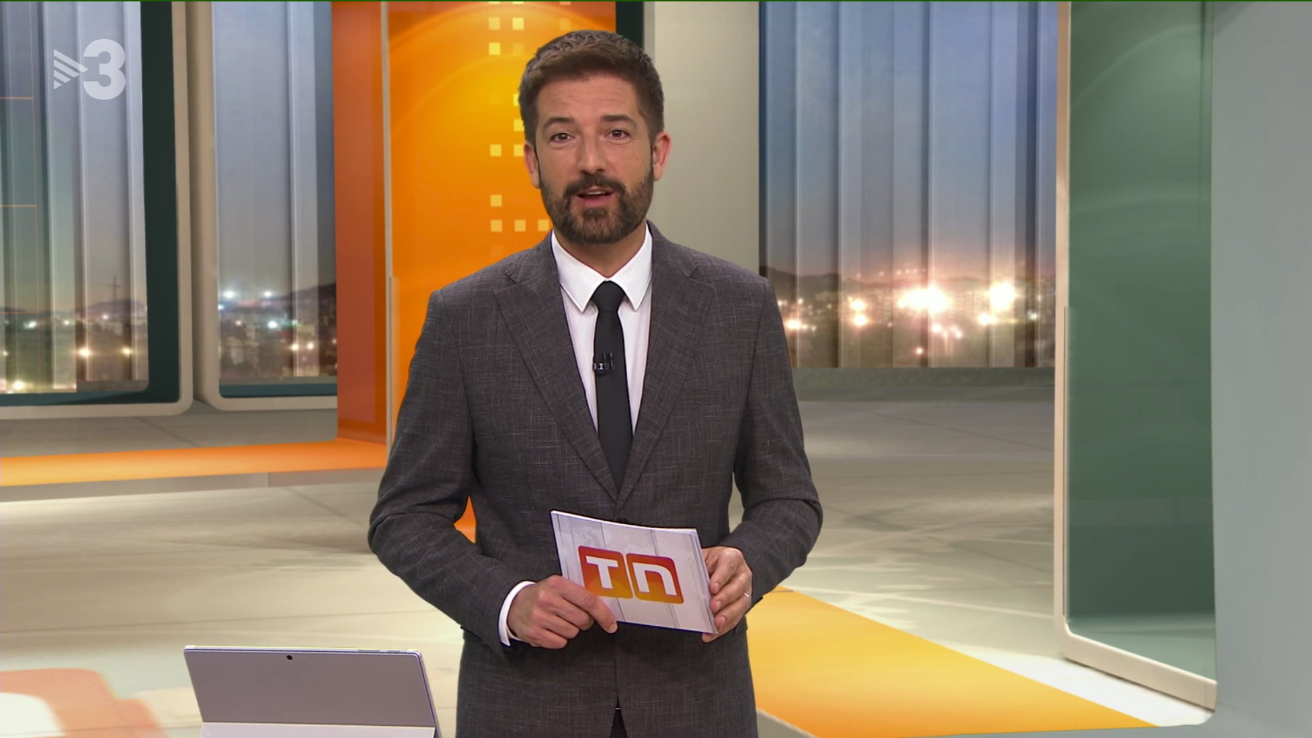 Cruanyes acomiada una VIP dels Telenotícies de TV3 i saluda el retorn més esperat