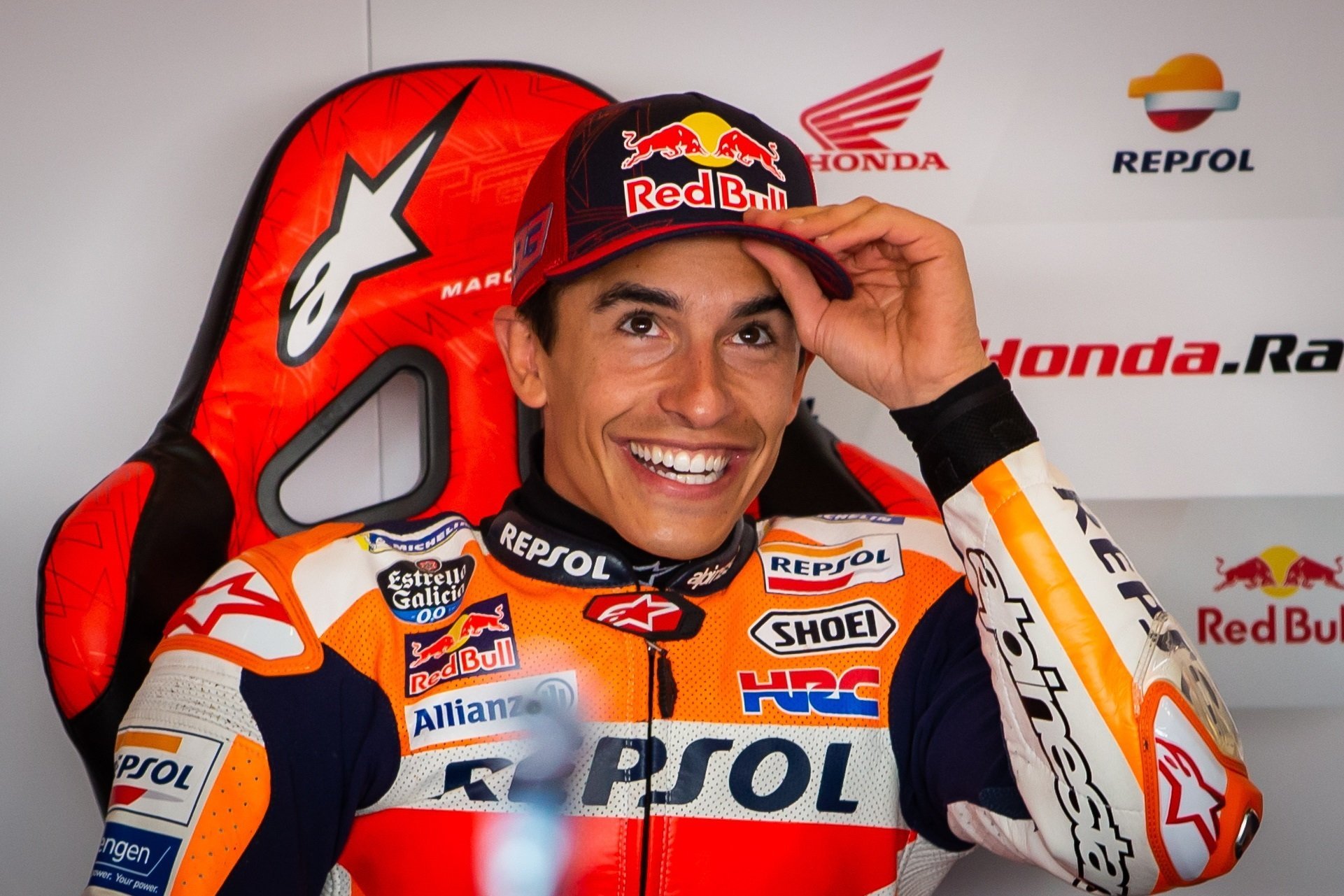 La cara menys amable de Marc Márquez, totes les sospites apunten que està parlant d'ell