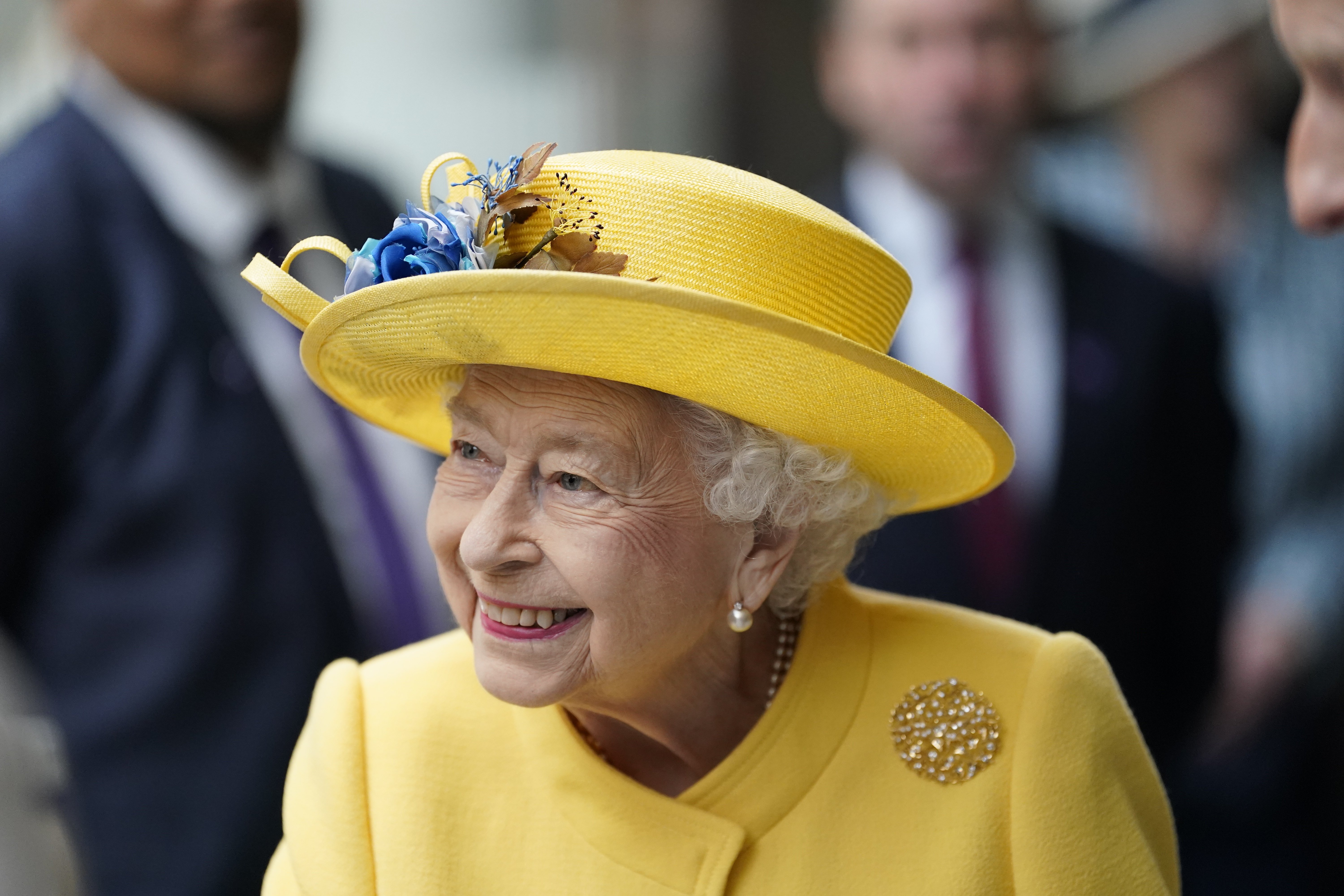 Isabel II persegueix una fotografia que sacsejaria a la monarquia