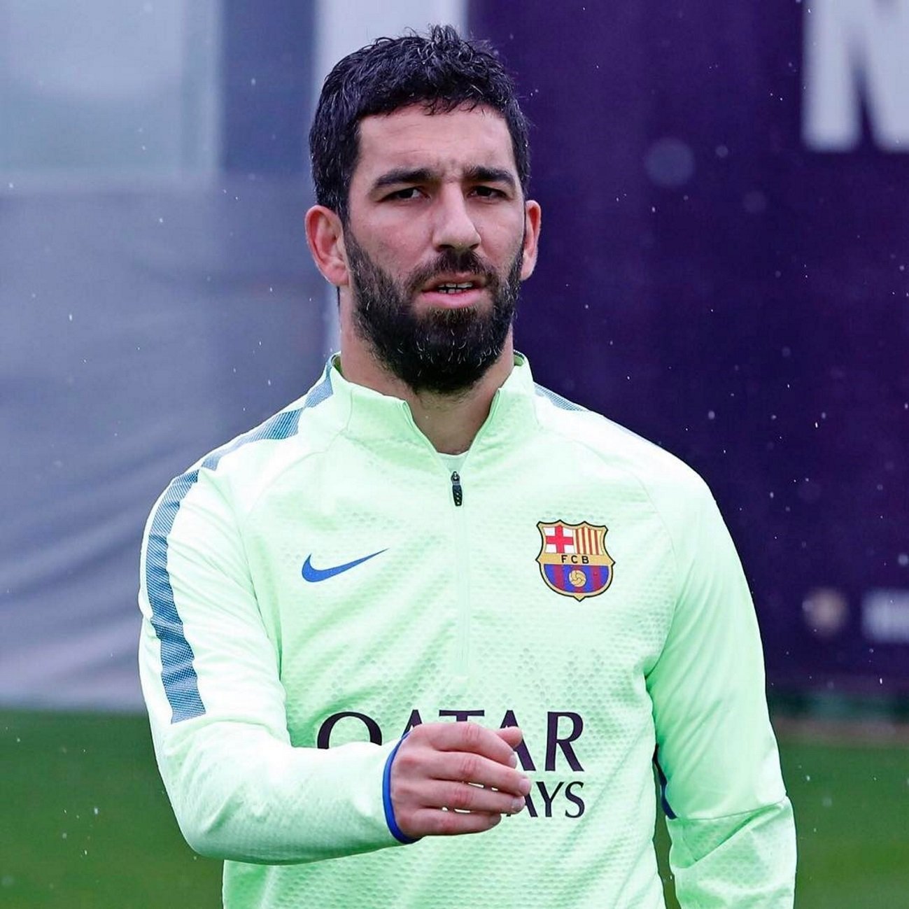 Una foto de Arda Turan sin camiseta revoluciona la red