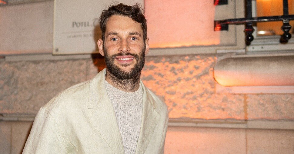 El diseñador Jacquemus y su novio pagan 20.000 euros por semana en Mallorca