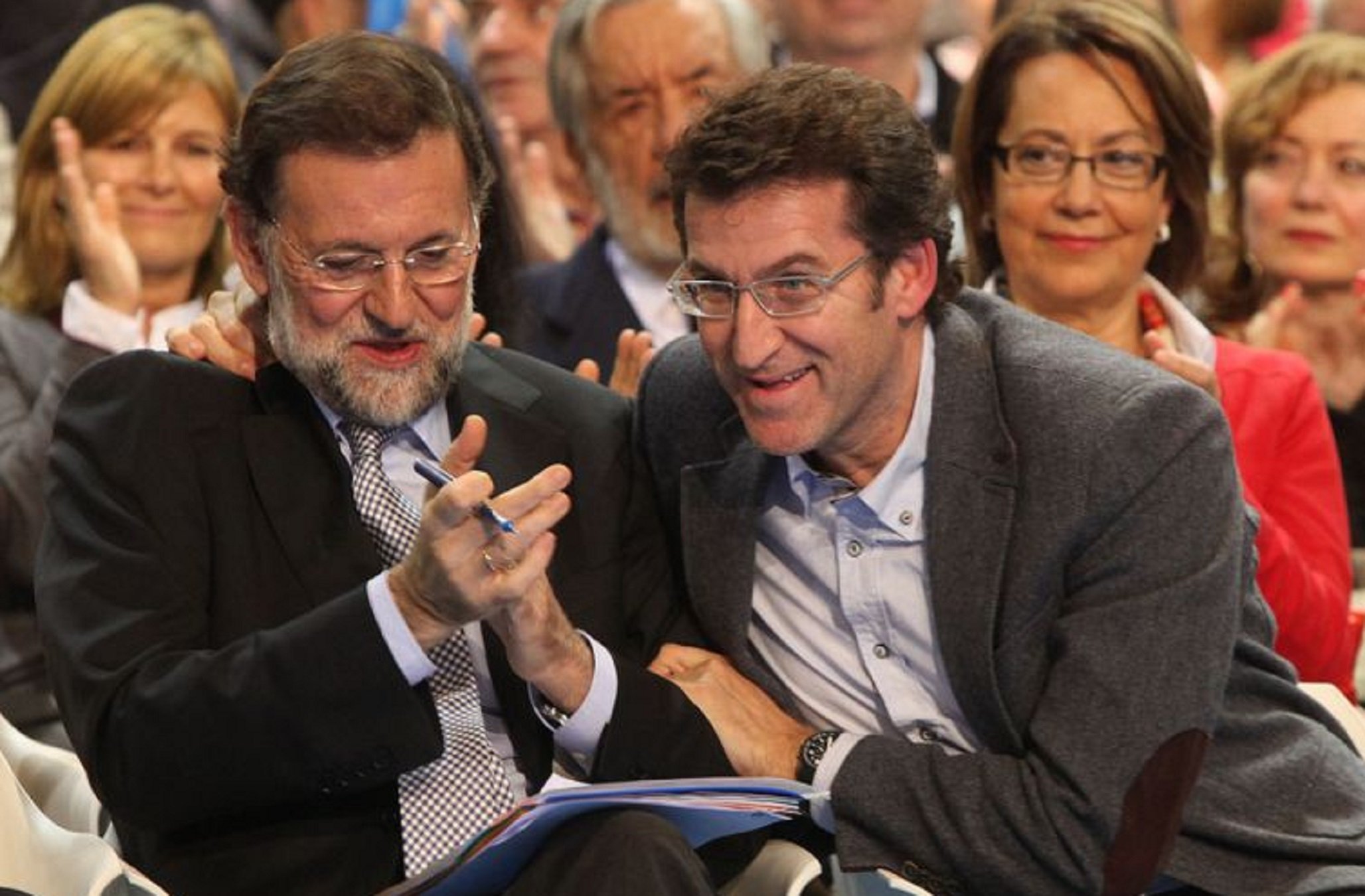 La red destroza a Feijóo por 30 segundos aberrantes hablando de Catalunya: "Que p*** vergüenza"
