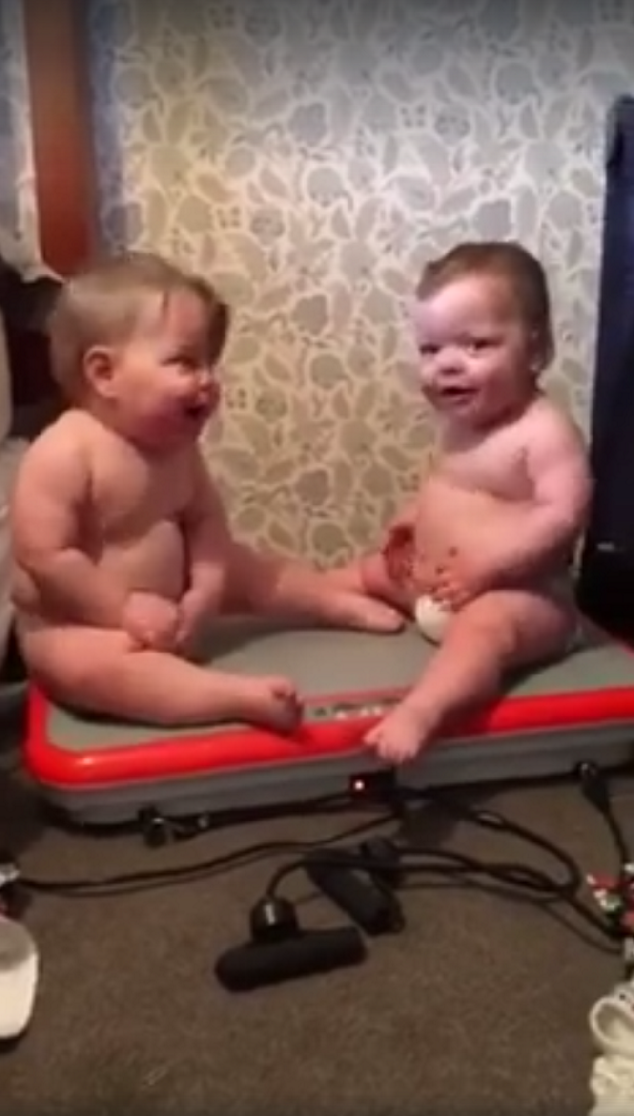 Dos nadons acumulen 85 milions de visites amb aquest divertit vídeo