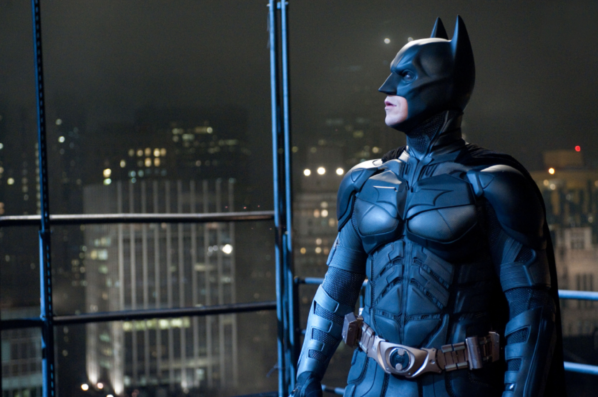 Batman se pone como una foca por exigencias del guion