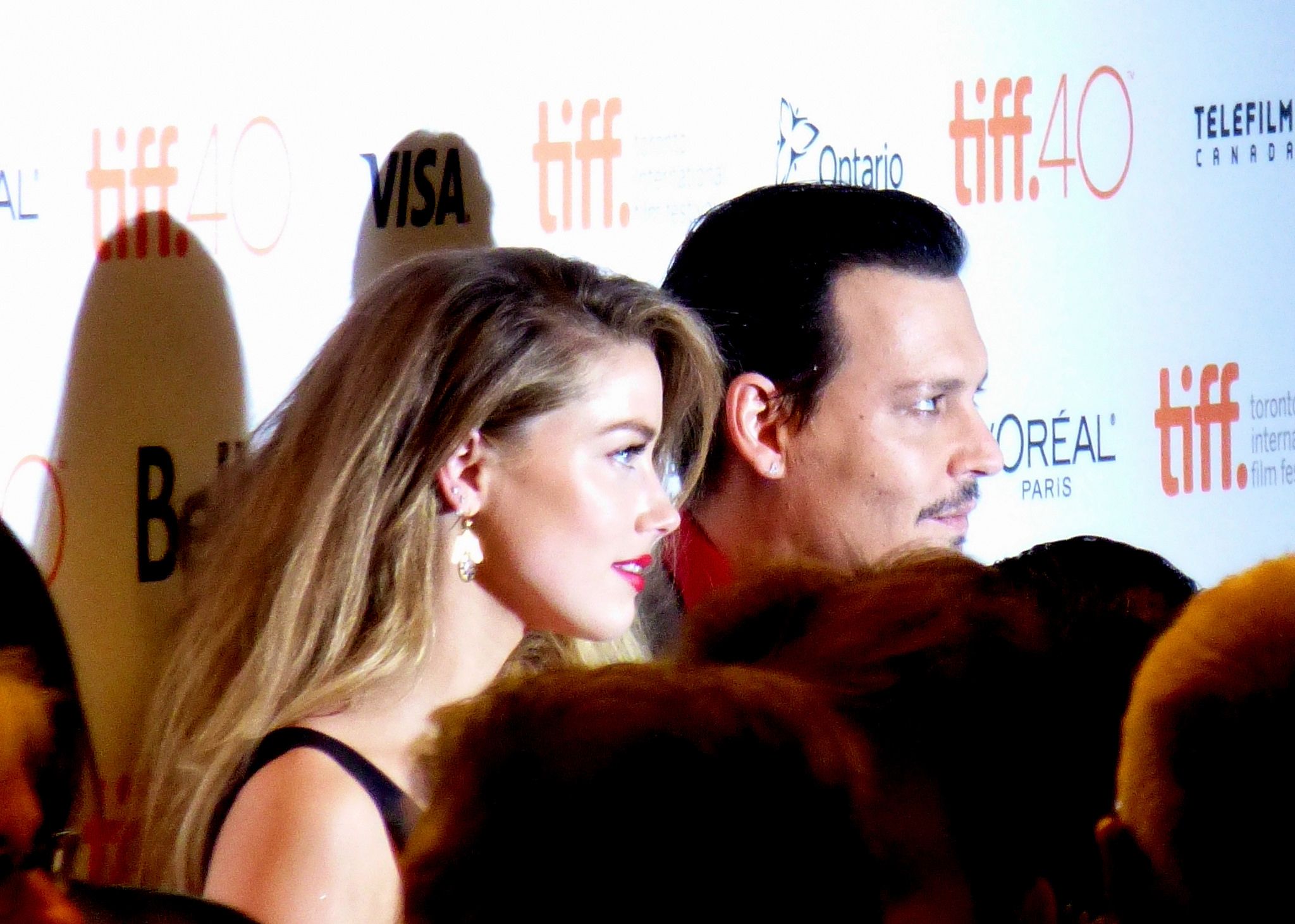 Amber Heard es troba en secret amb Johnny Depp