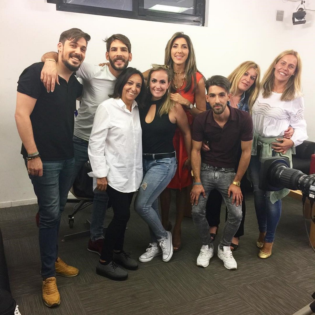 Paz Padilla ‘endolla’ els seus nebots a ‘Sálvame’