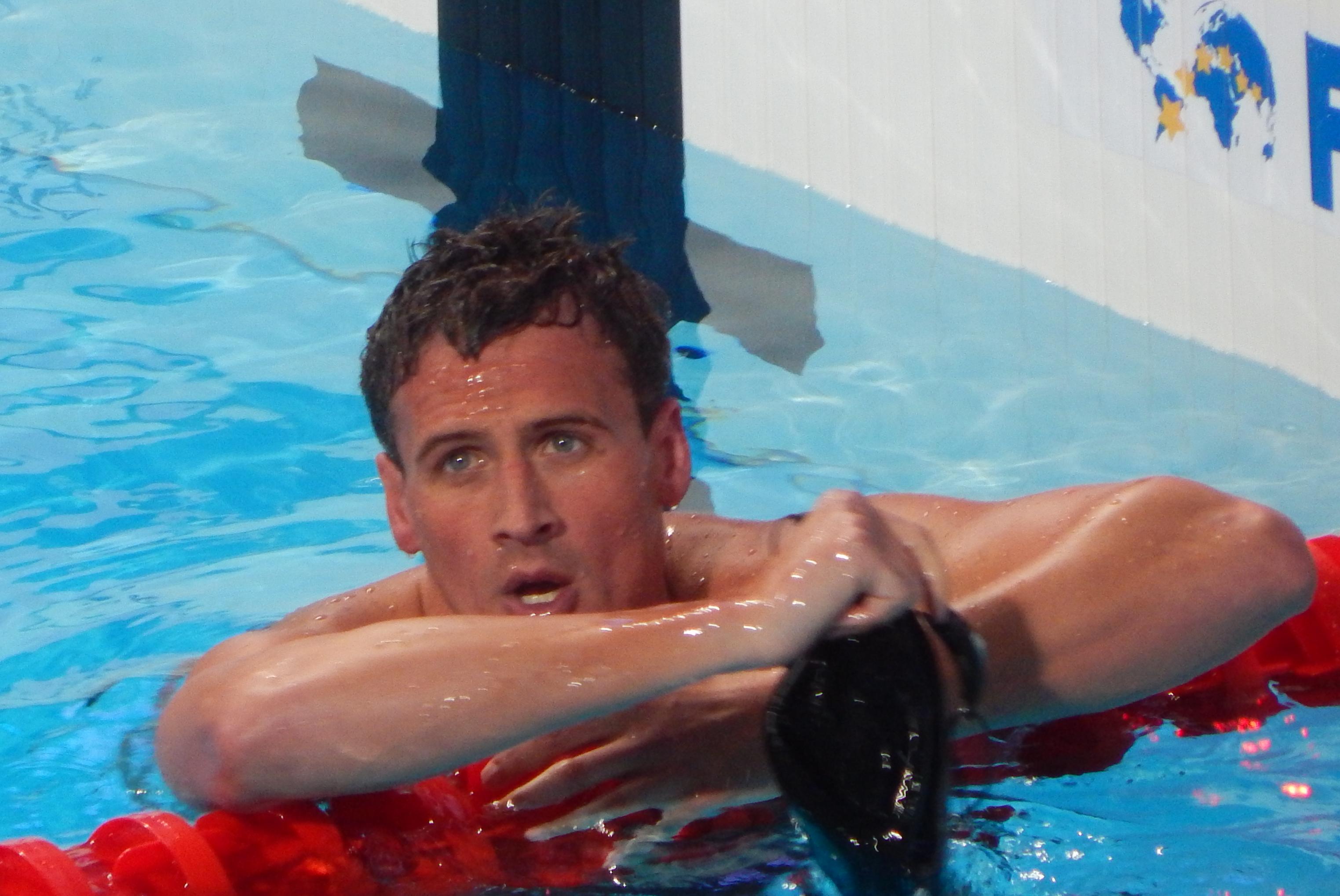 Lochte: de nadar en Rio, a bailar en la tele, después del ridículo