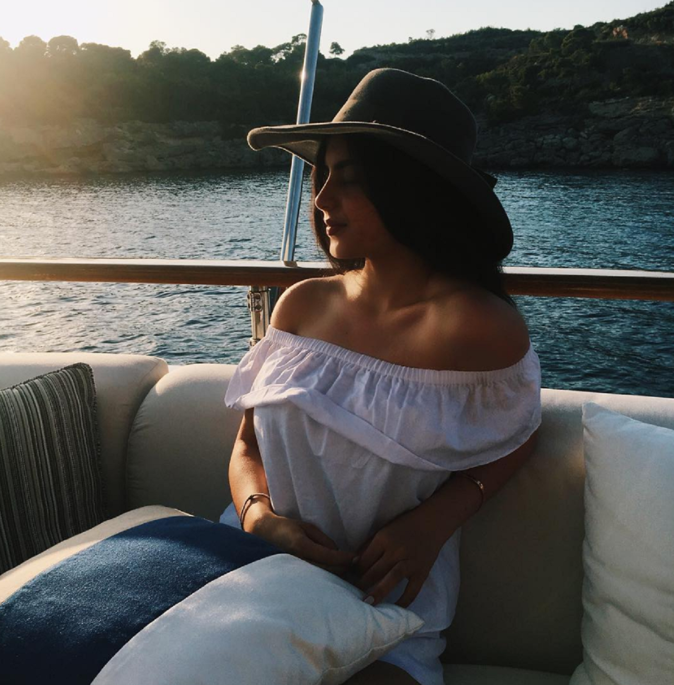 La sensual hijastra de Cesc Fàbregas triunfa en Instagram