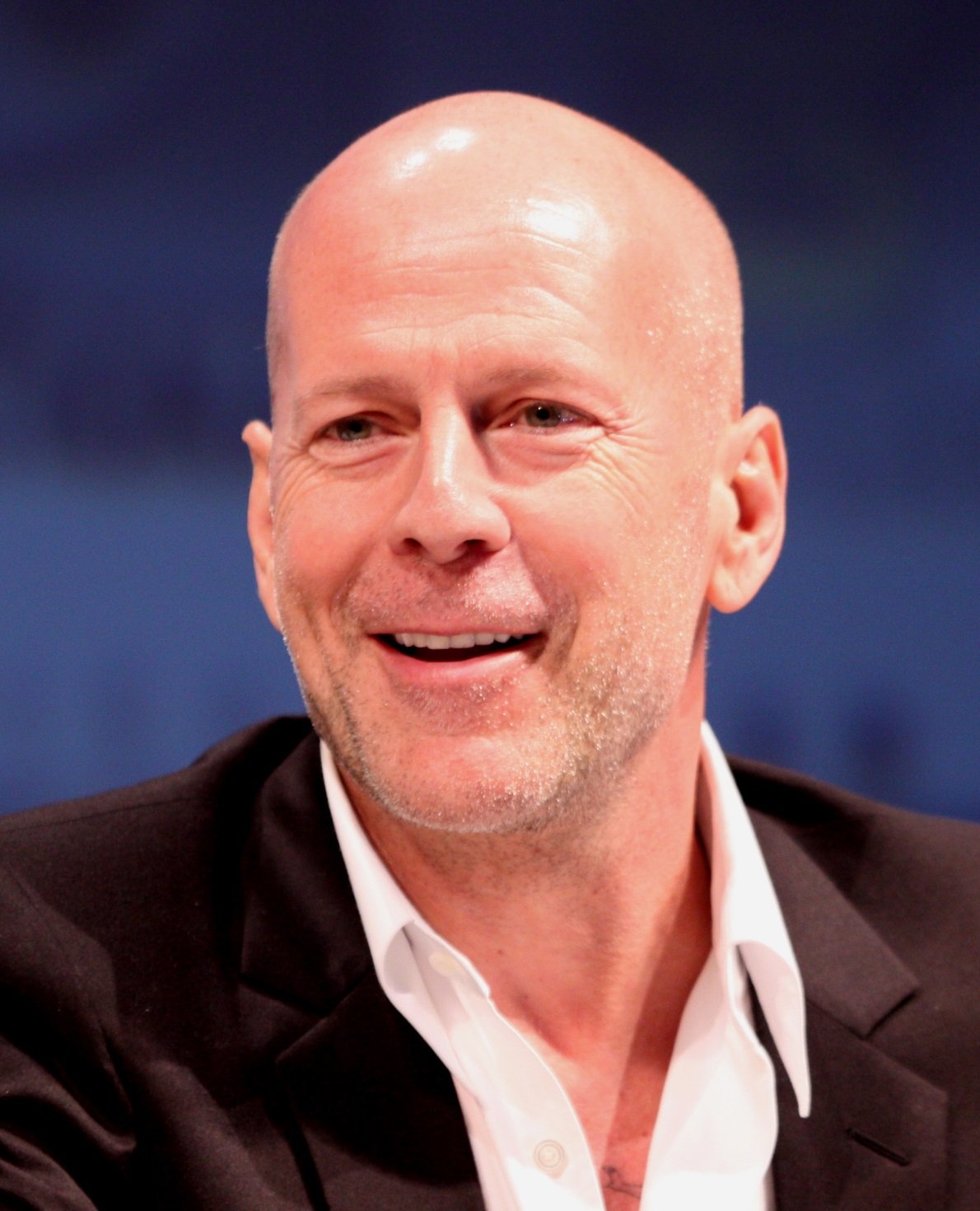 El impactante e inquietante disfraz de Bruce Willis que triunfa en Halloween