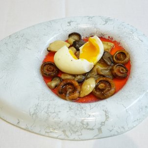 ou mollet amb rovellons ou mollet amb rovellons