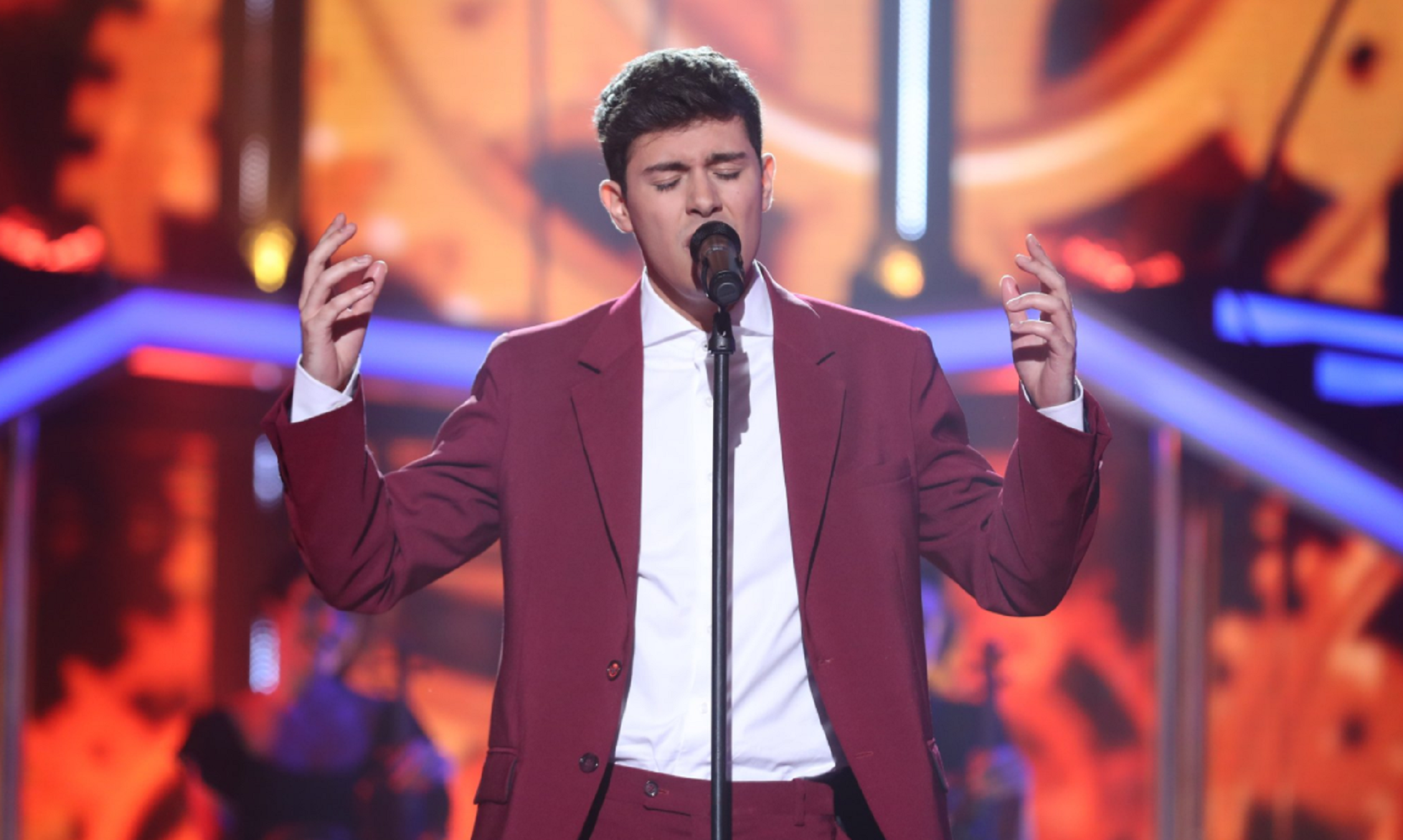 Insultan al independentista que España lleva a 'Eurovisión'