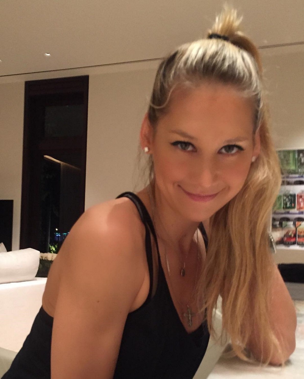 Esto hace Anna Kournikova para que nadie sepa cuando está embarazada