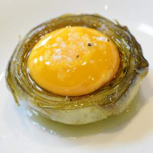 Carxofa amb rovell d'ou - Plats catalans
