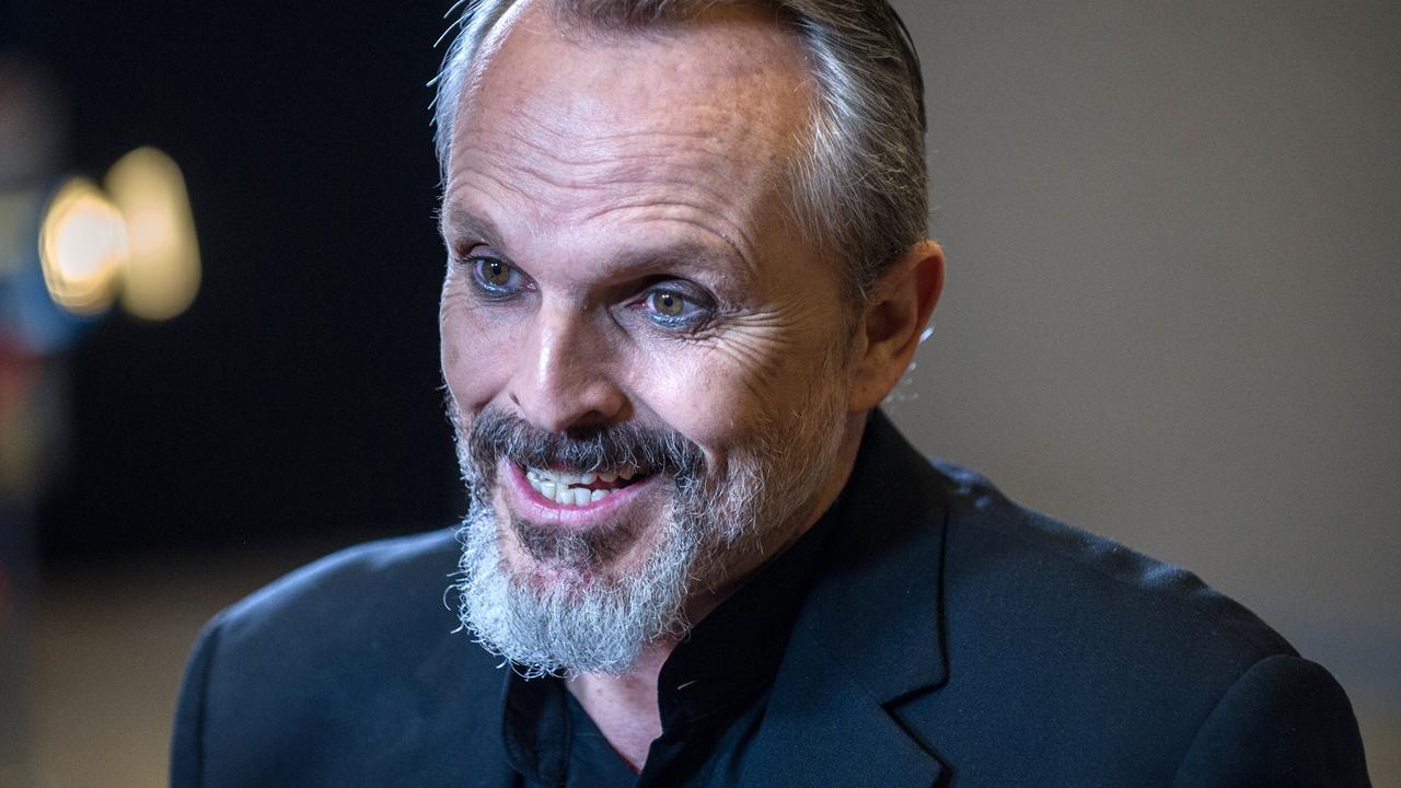 Miguel Bosé, preocupat. Es prepara un comunicat per explicar el seu veritable estat