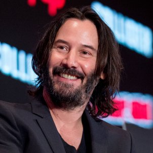 Keanu Reeves aparece en la boda de una pareja anónima que lo invitó horas antes Keanu Reeves aparece en la boda de una pareja anónima que lo invitó horas antes