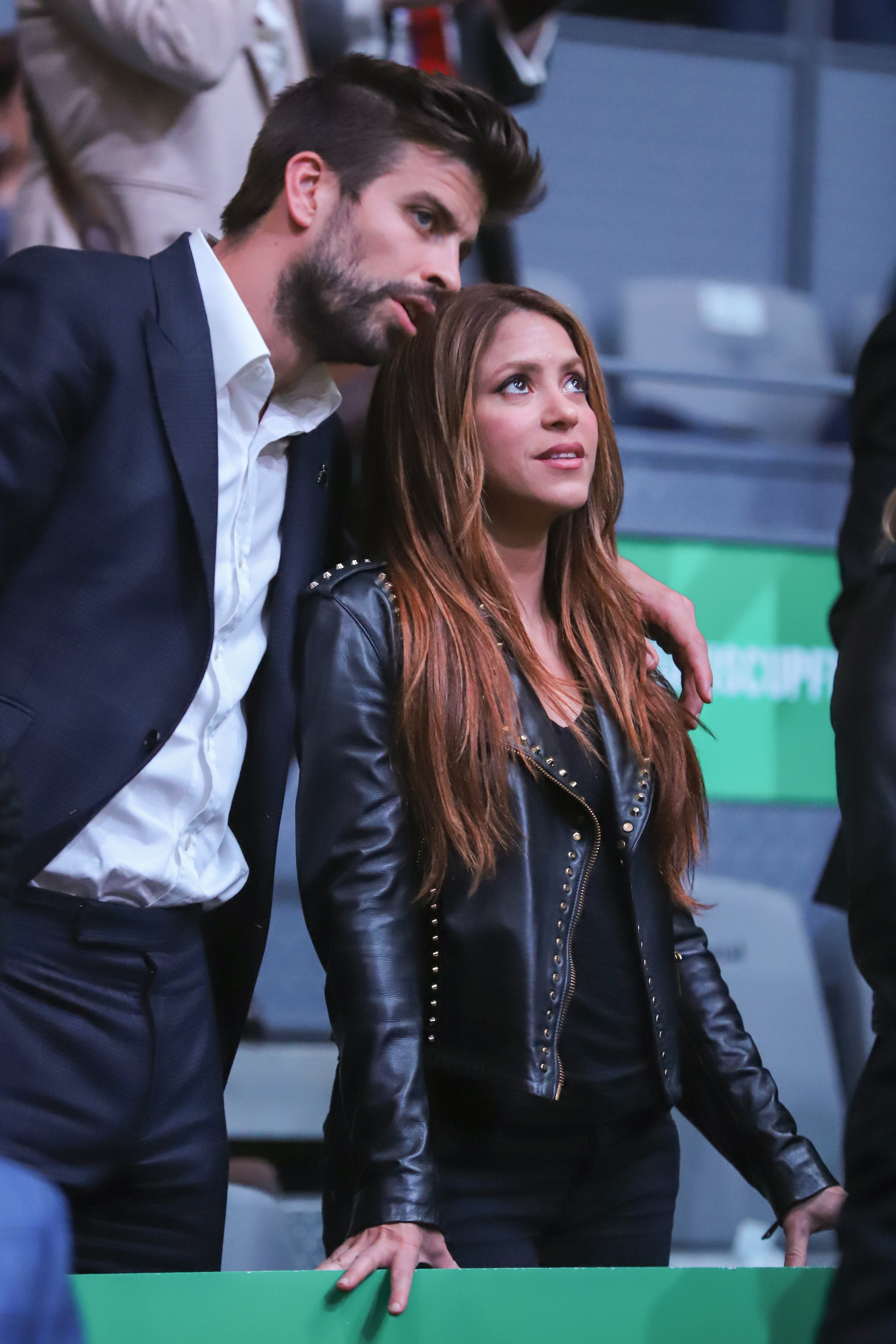 Fotos d'una forta baralla entre Gerard Piqué i Shakira davant dels seus fills