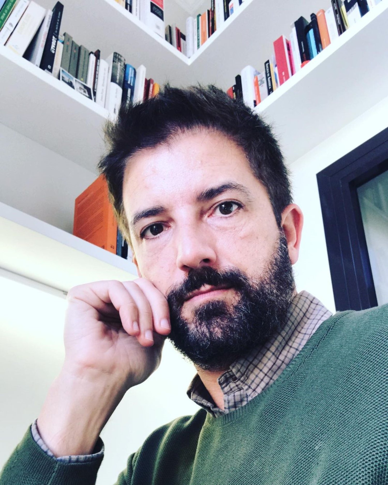 El curioso vínculo entre Toni Cruanyes e Isabel II en un día especial para él