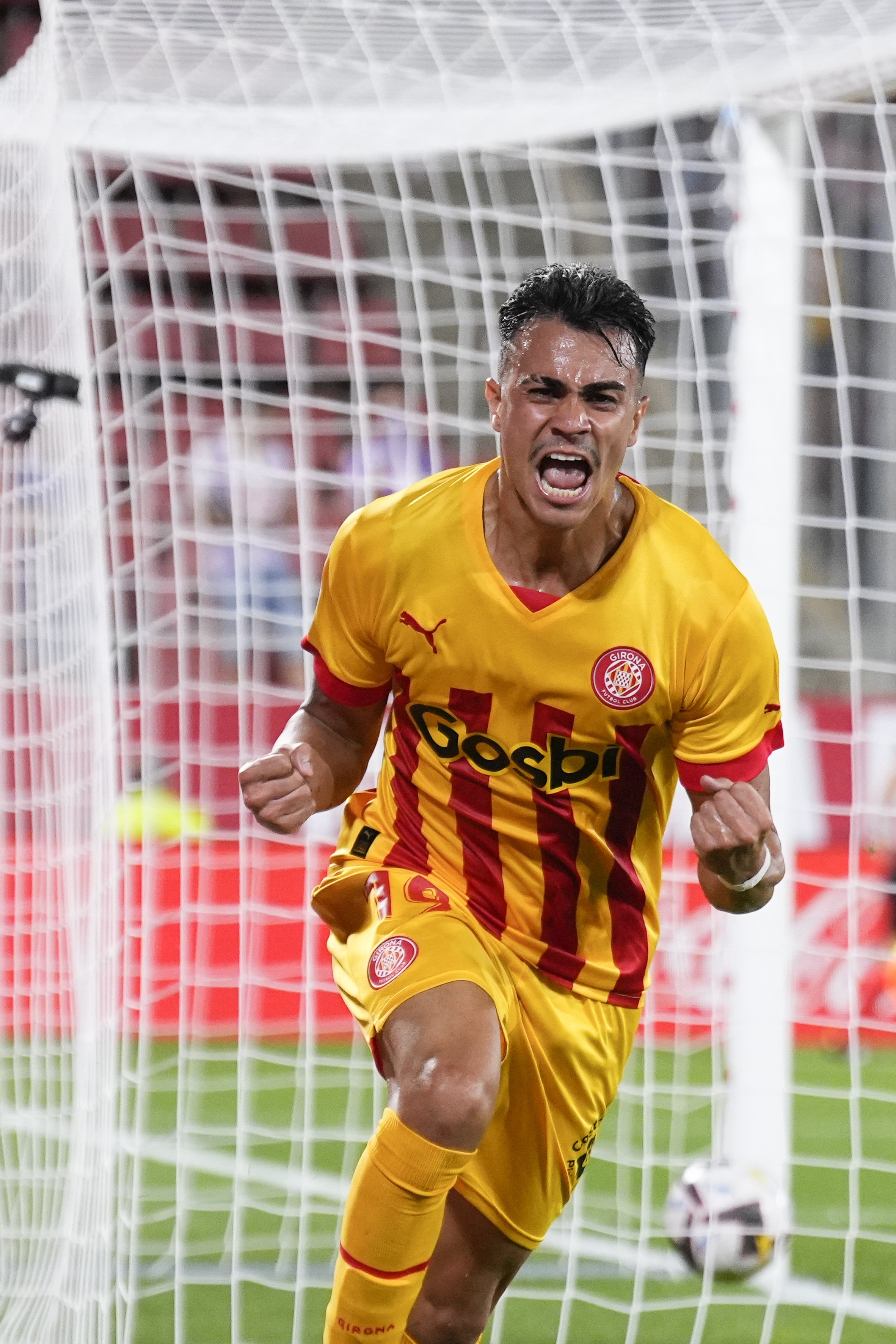 Un presentador de TV3 humilla el Espanyol: Barça y Girona sí lucen la senyera