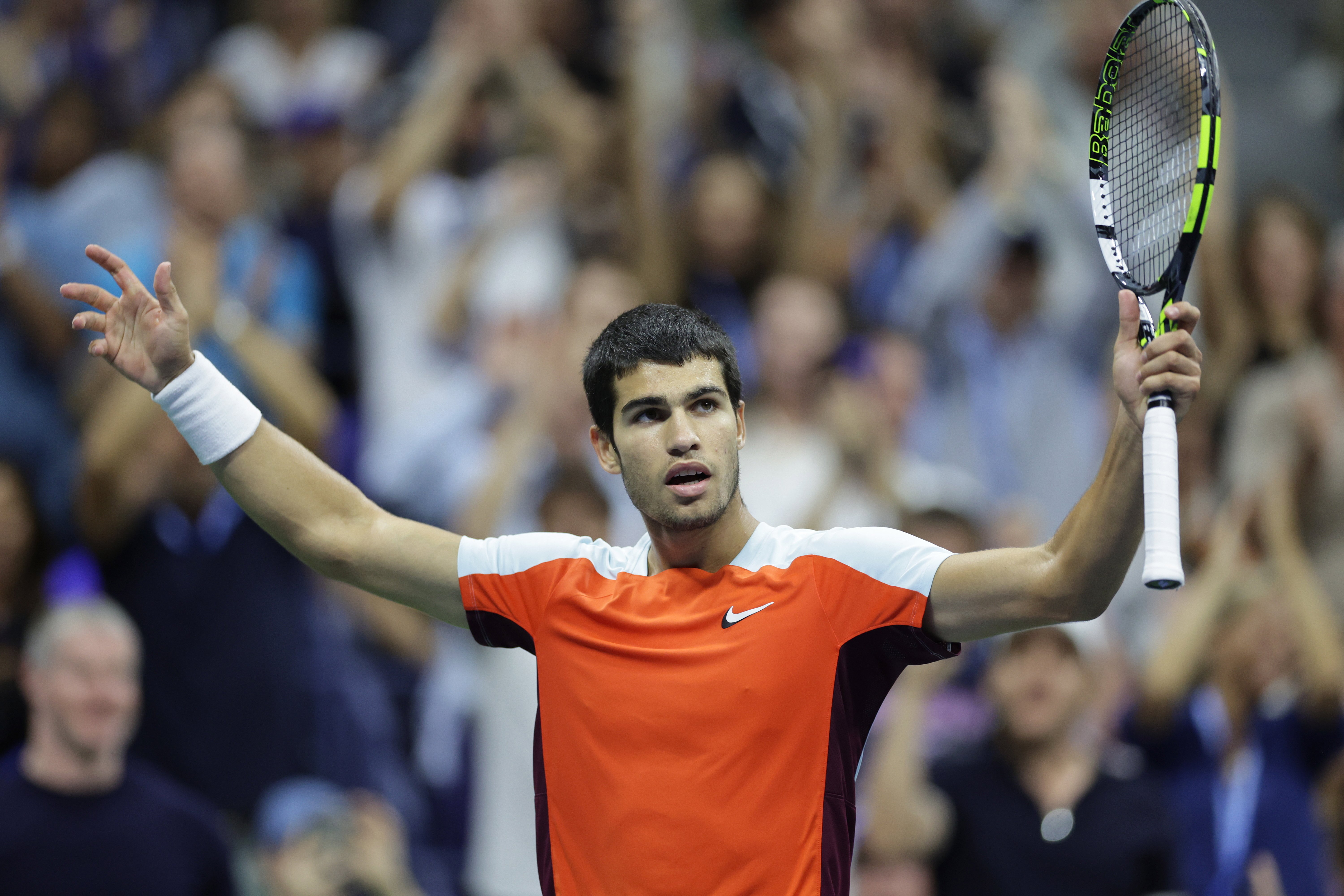 Carlos Alcaraz presenta la seva guapíssima nòvia, la tennista María González