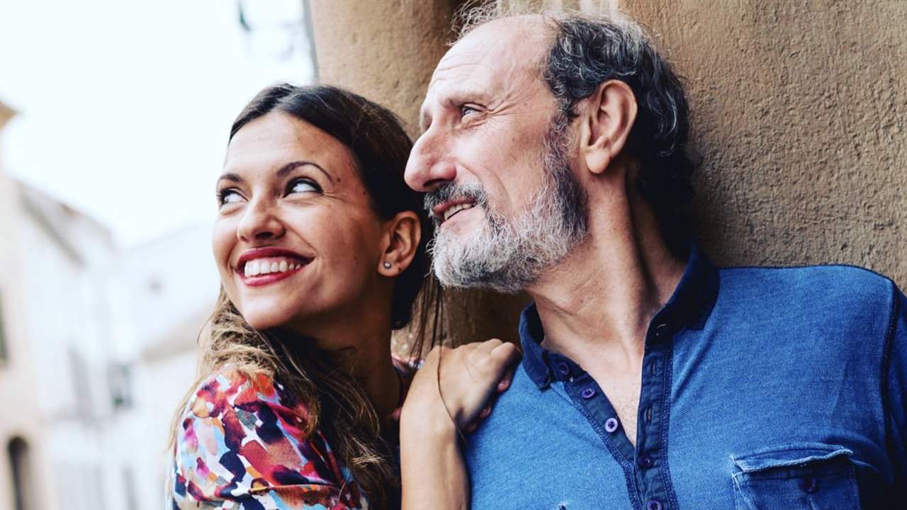 La hija de José Luis Gil publica una foto de su padre, Enrique Pastor en 'La que se avecina'