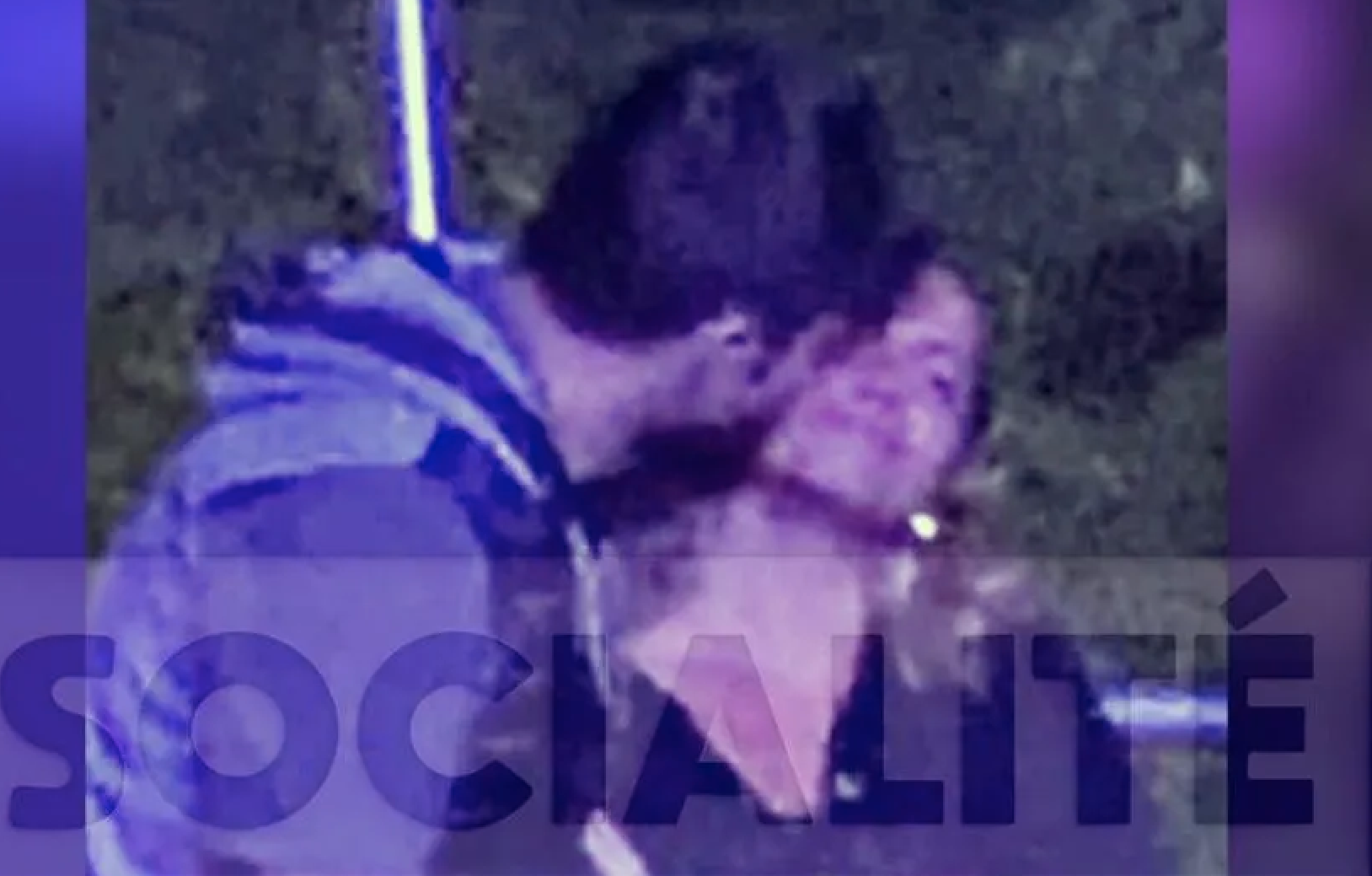 Fotos prohibides de Clara Chía i Piqué filtrades per un infiltrat