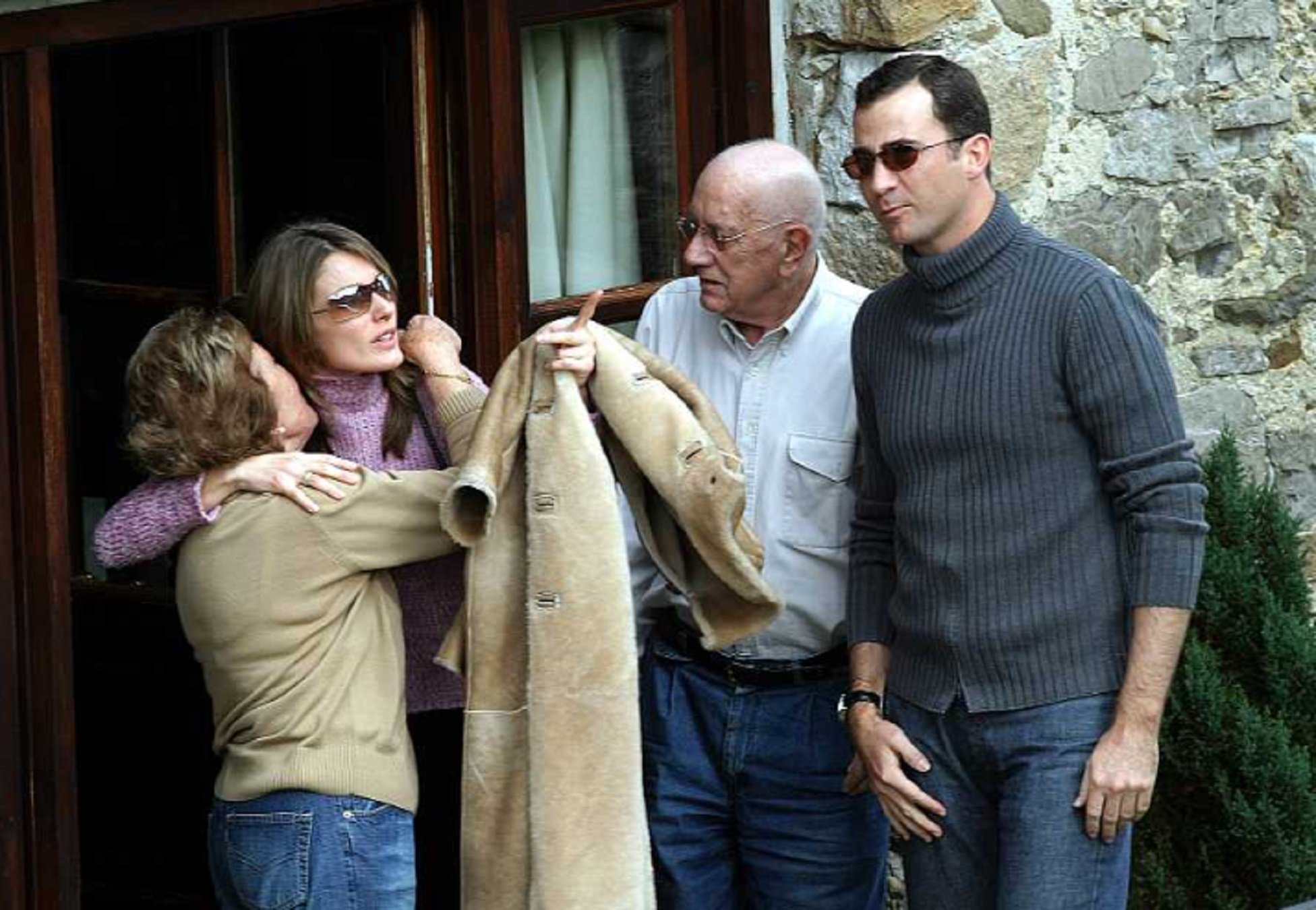 Ridículo de Felipe con Letizia: qué hizo en casa de la abuela tras conocerla