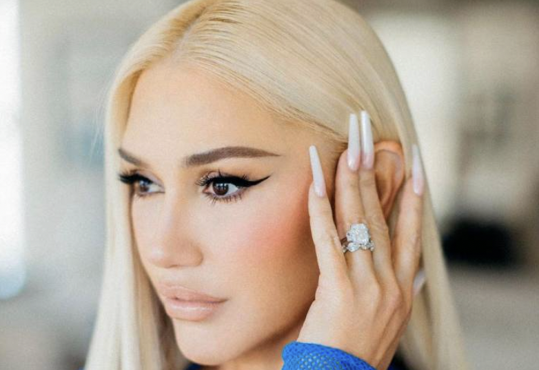Brutal cambio de imagen de Gwen Stefani a sus 52 años