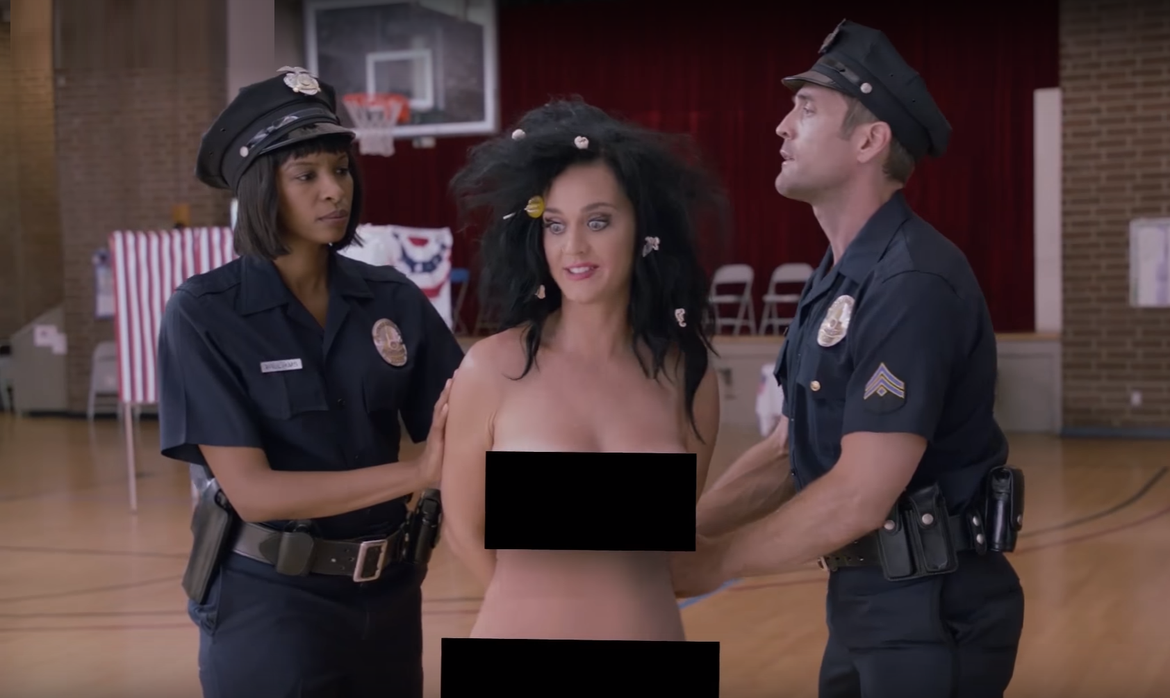Katy Perry se desnuda para animar a votar en los EE.UU.