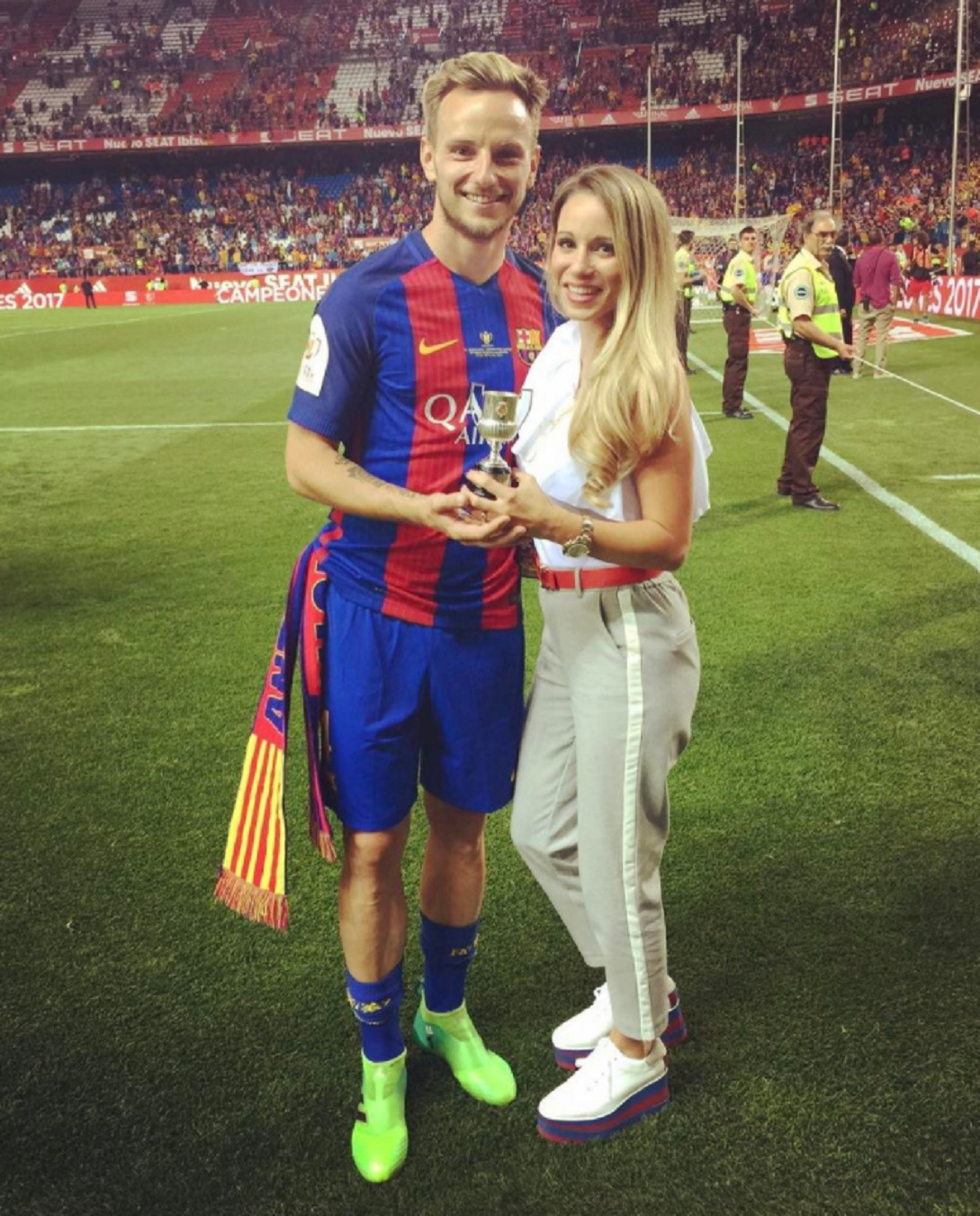 La romántica historia de amor de Rakitic