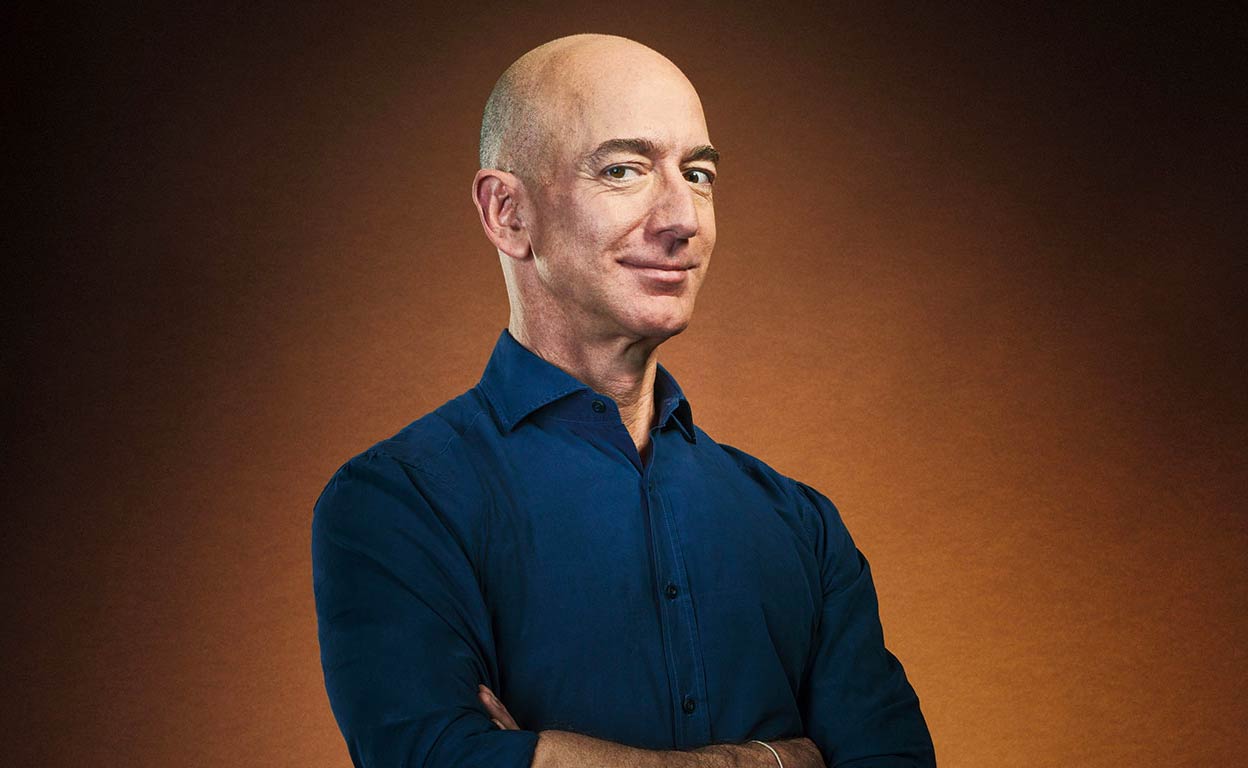 Jeff Bezos empezó a trabajar en McDonald’s