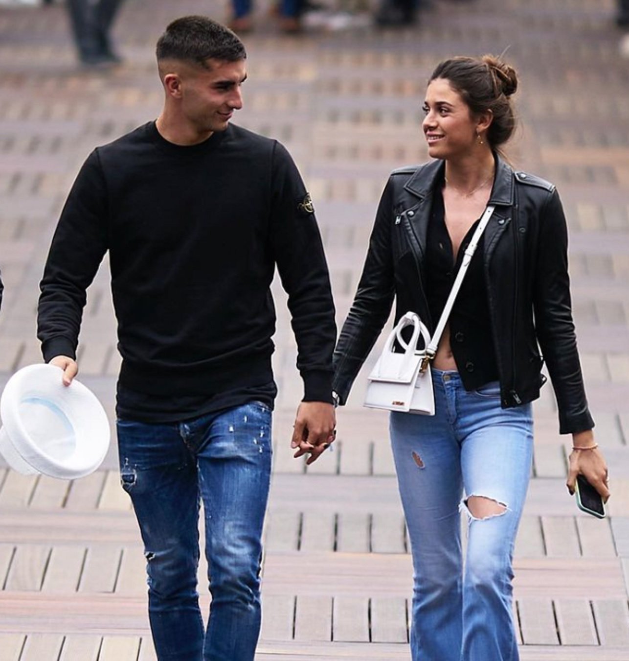 Ferran Torres y el regalo más especial para su novia Sira Martínez