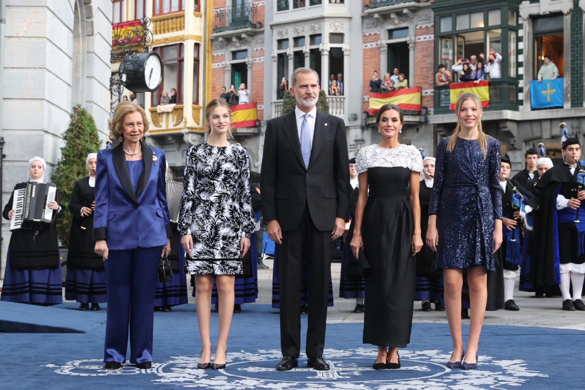 Letizia, mandona y ninguneando a su suegra: la mirada de odio que nadie ha visto de Sofía