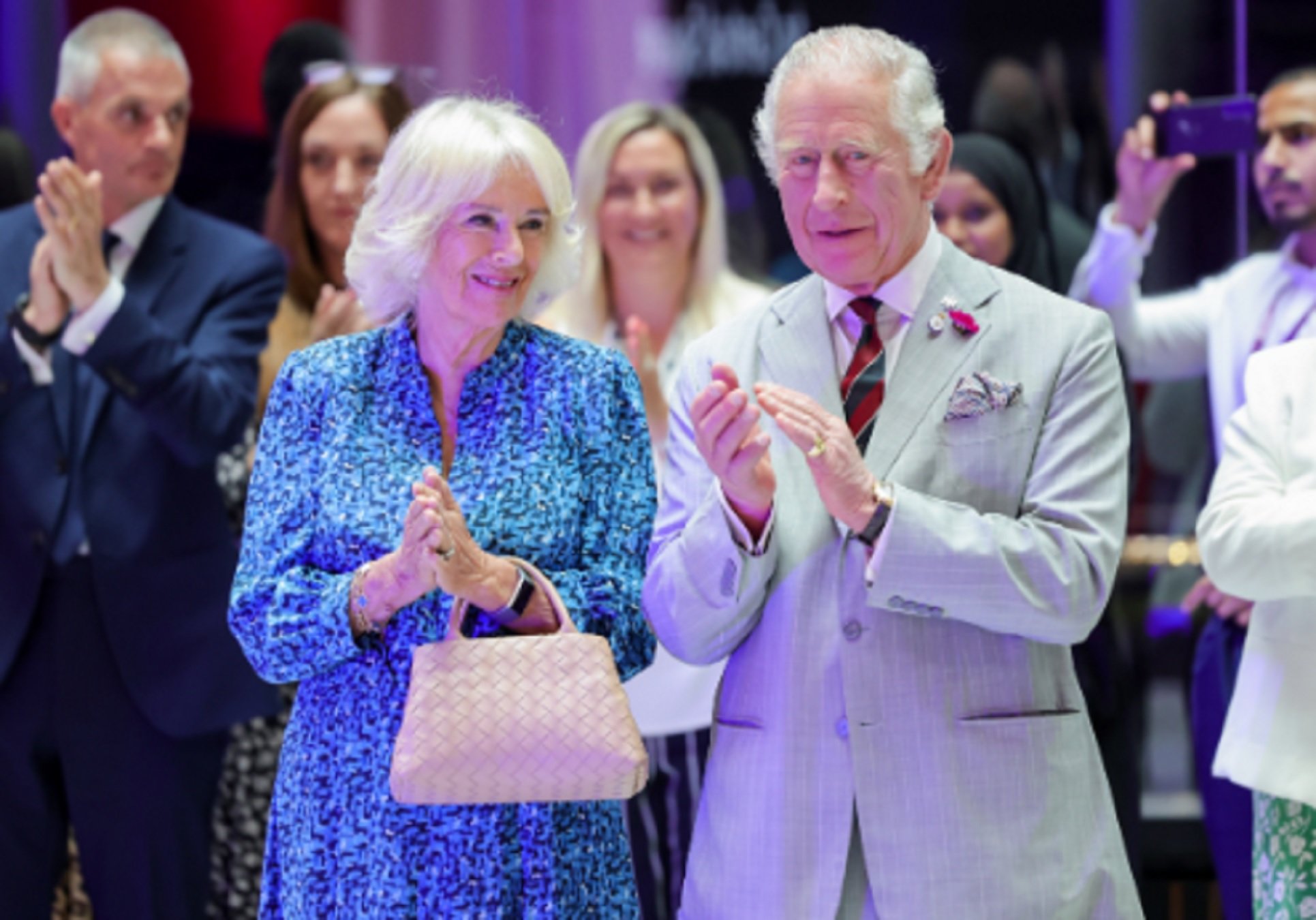 Así doma Camilla Parker-Bowles a Carlos de Inglaterra: método infalible