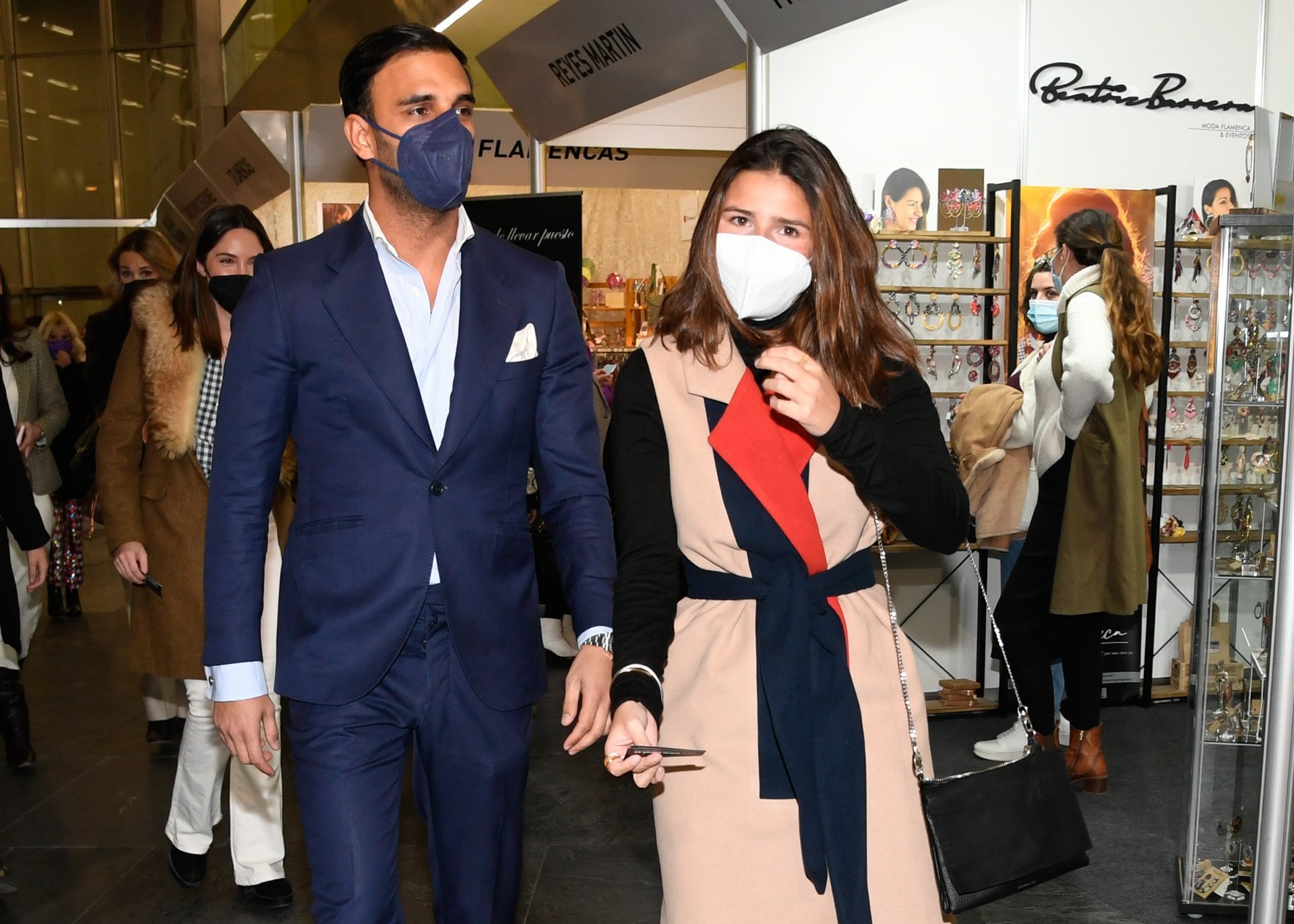 Tana Rivera, hija de Cayetana Martínez de Irujo, avisada de su nuevo novio: “Te quiere por el dinero”