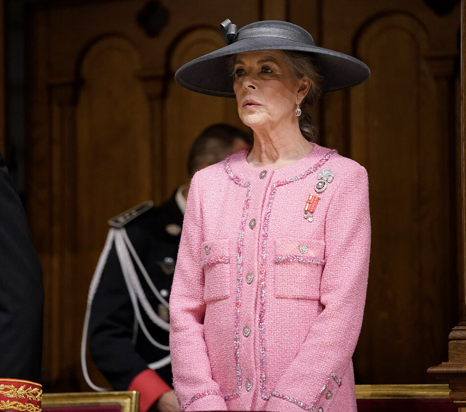 Carolina de Mònaco, enfrontada a Charlene pels bessons que li han tret el tron