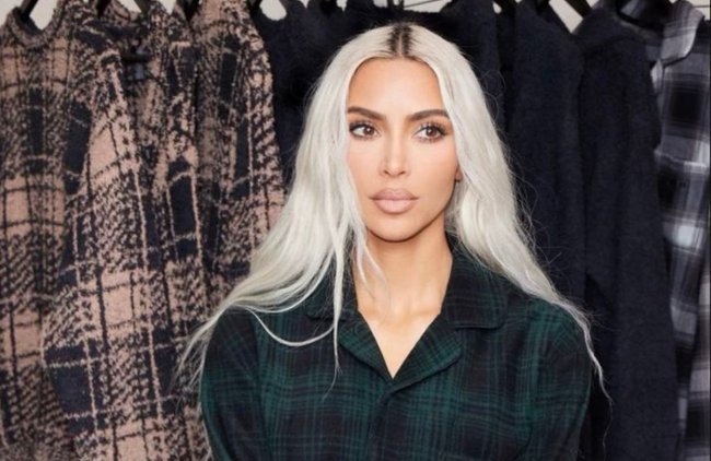 El look más choni de Kim Kardashian