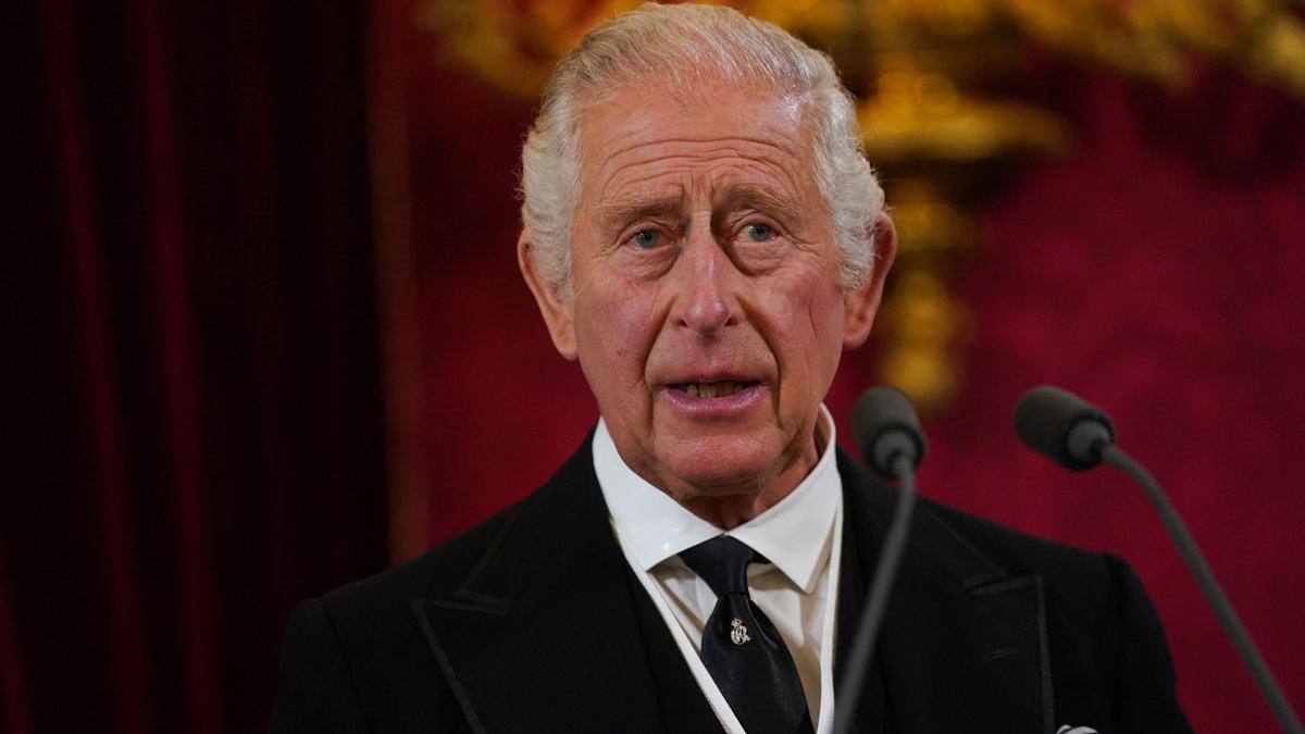 Carlos III practica el ayuno intermitente: la comida que se salta todos los días