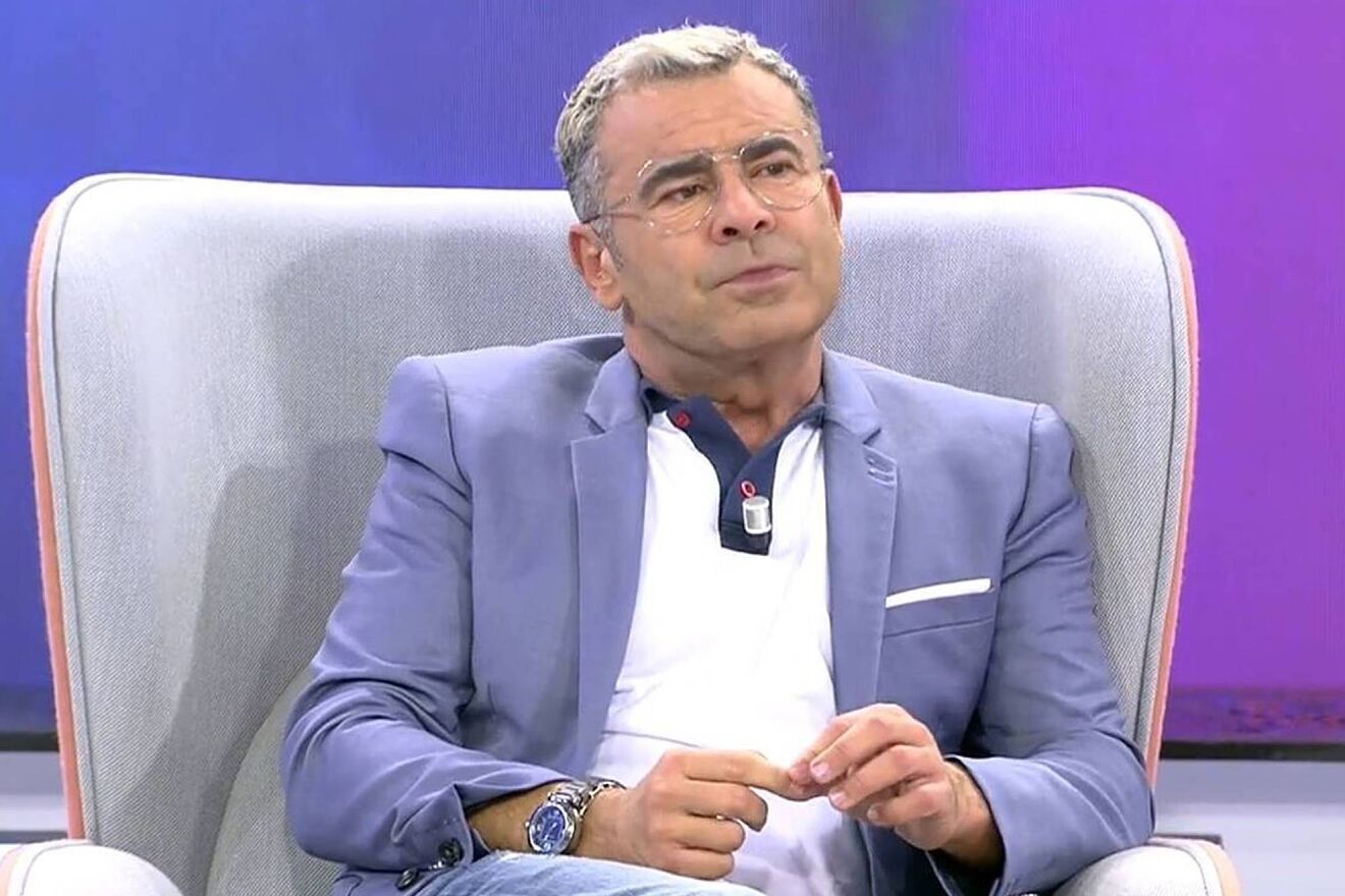 De convidat amb Jorge Javier Vázquez a Telecinco a vendre tabac per arribar a final de mes