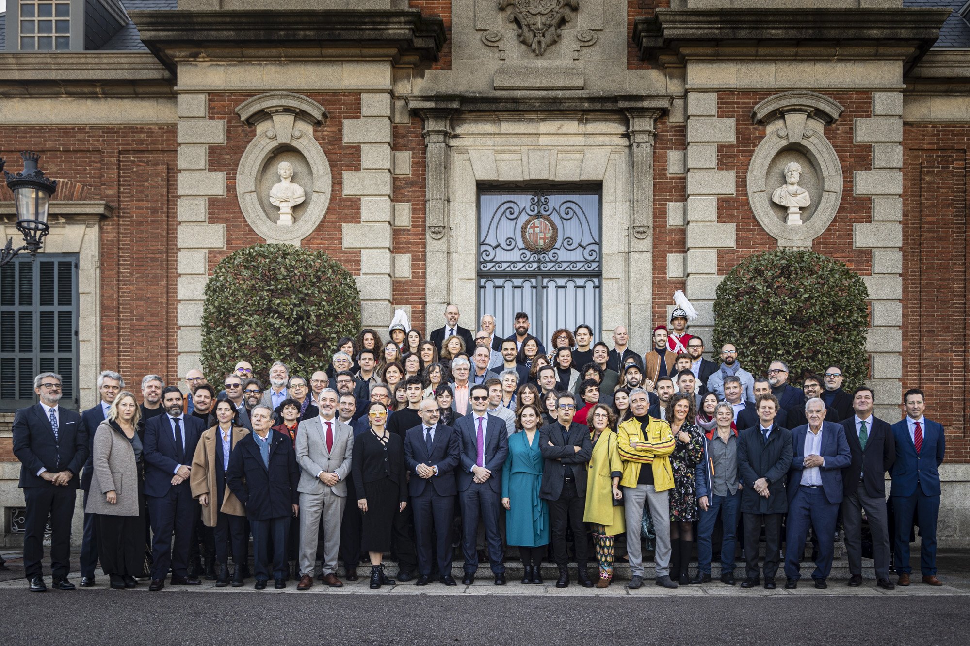 Tot sobre els ONDAS 2022: què mira Colau a la TV, el moment més feixuc de Basté, el look sport de Francino...