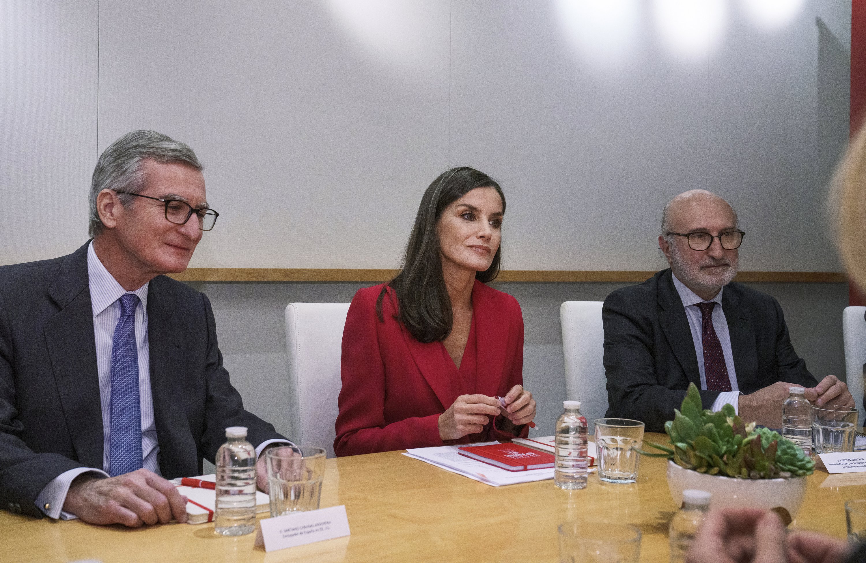 "¿El castellano está en peligro?": sopapo en la visita de Letizia a Los Ángeles