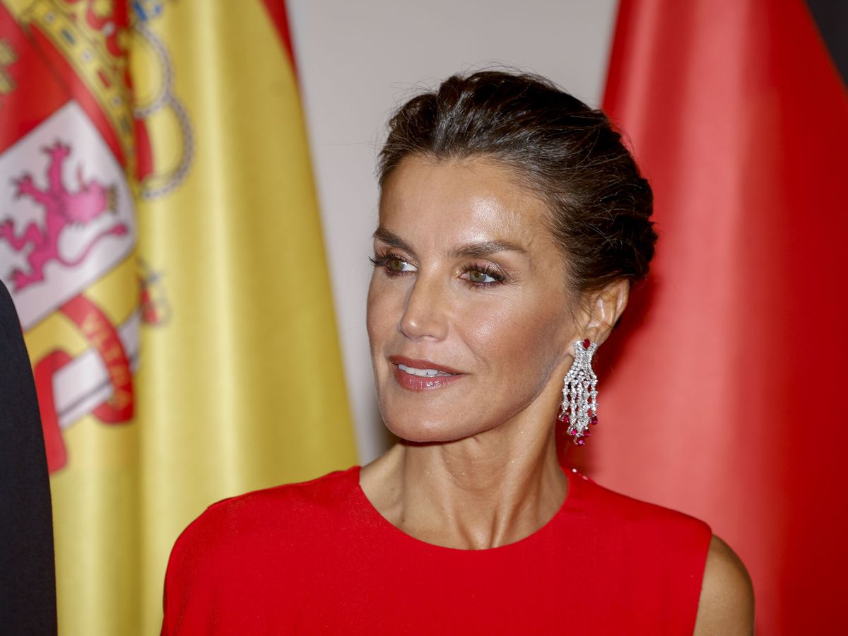 El estudio grafológico de la firma de Letizia deja muy mal a los Rocasolano